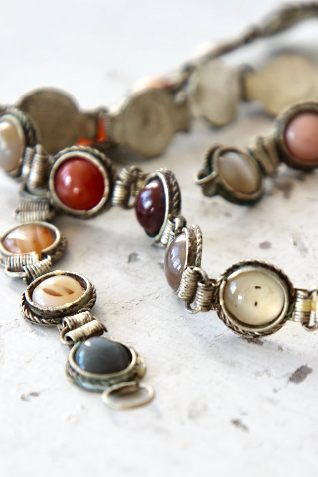 1970s Vintage Multicoloured 29 Agate Cabochons/Semi-precious gemstone Belt