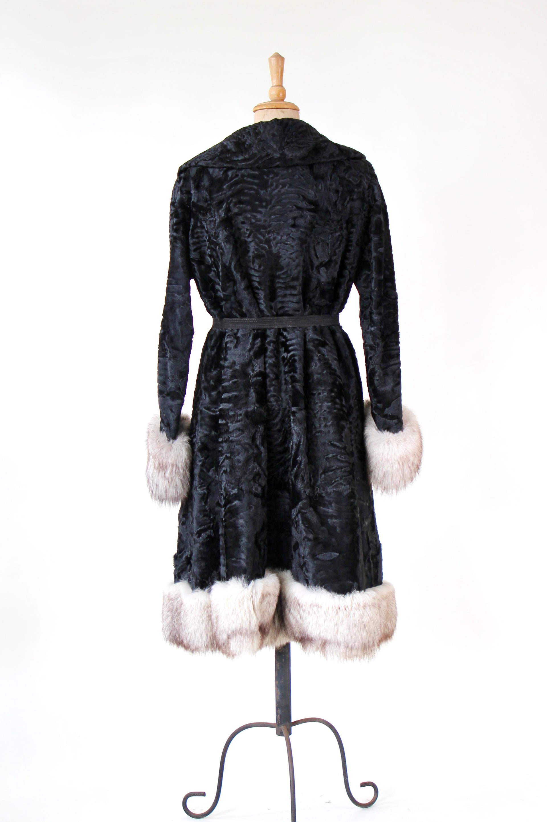 1950s Vintage Black Lamb Fur Coat // Size L/XL