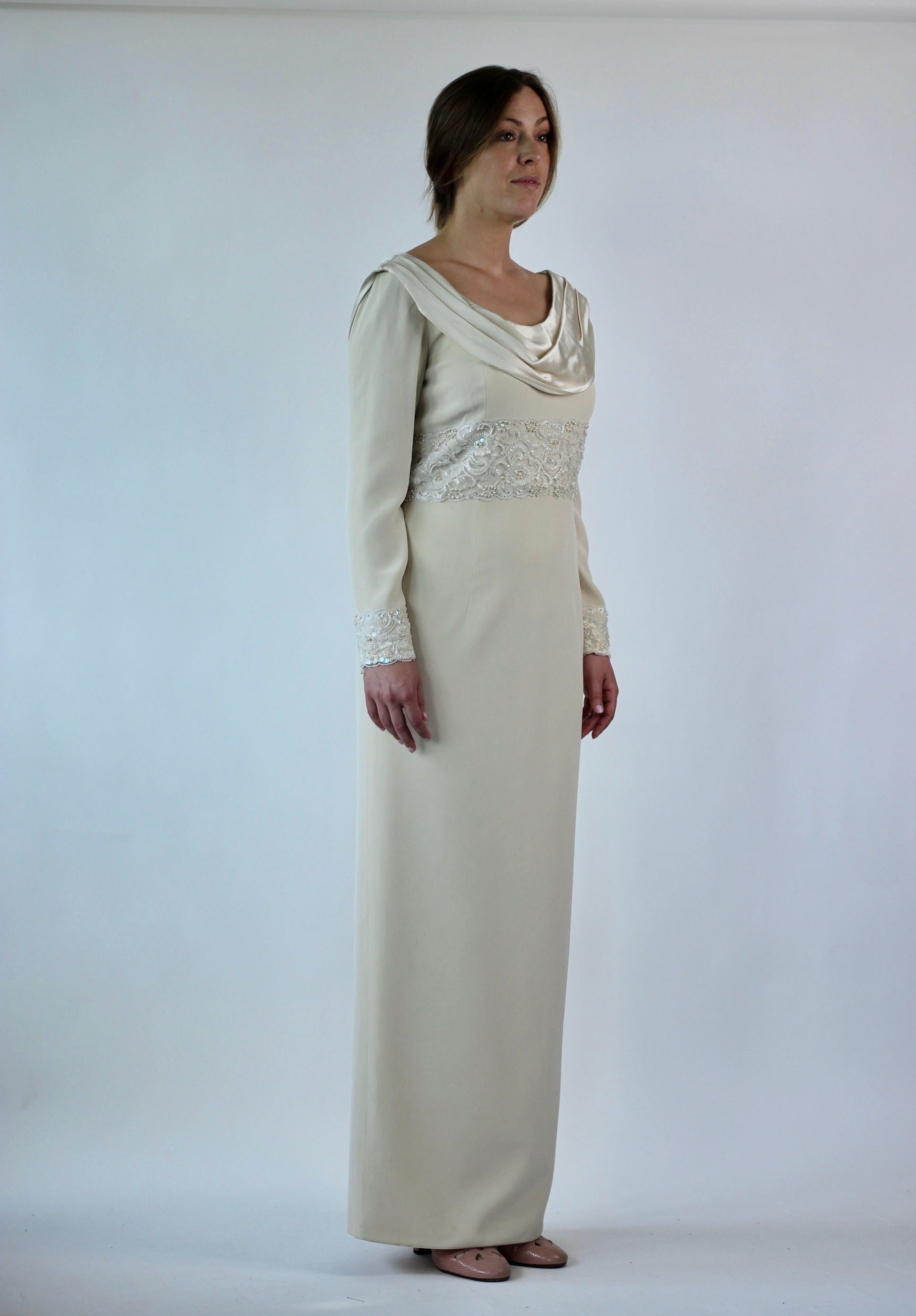 Black Tie Olga Cassini Classic Cream Long Bridal Sheath with Shawl Collar//Beaded Sequins Band//Column//Size M