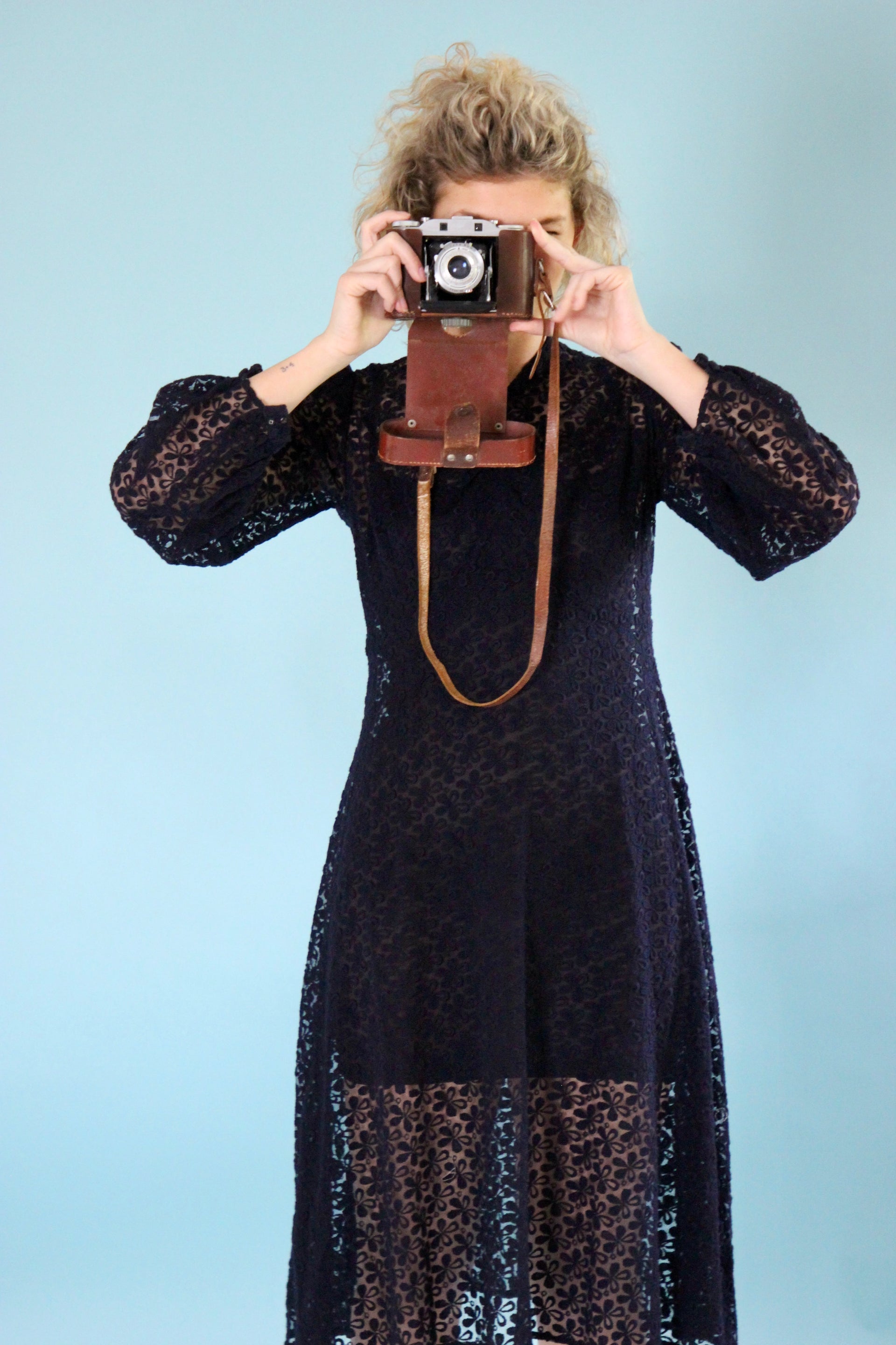1940s Vintage Navy Blue Lace Dress // Size S/M