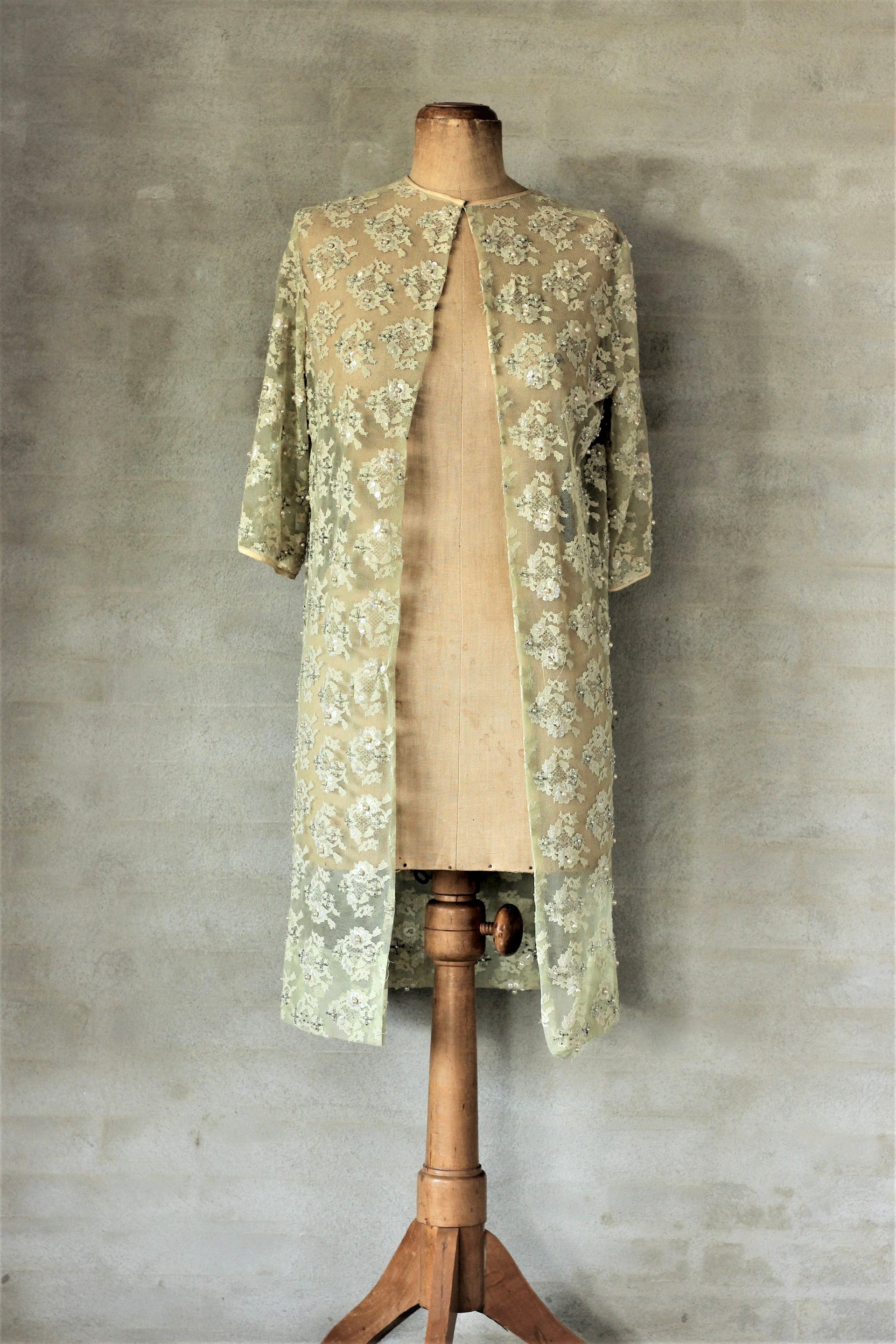 1960s Pale Yellow Tulle Jacket with Sequins and Beads//Size M