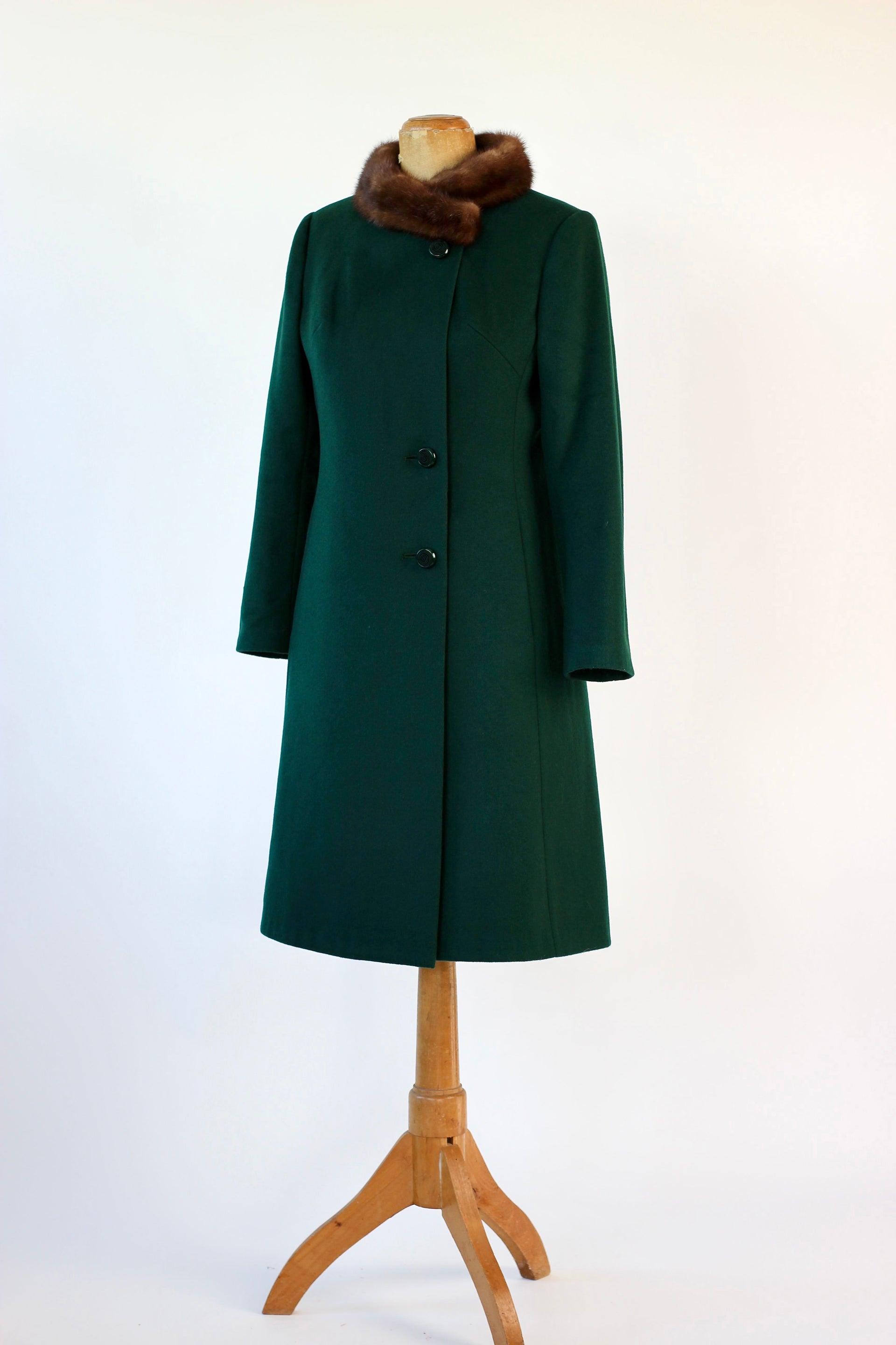 1960s Vintage Green Emerald Wool Coat with Brown Collar // Size M