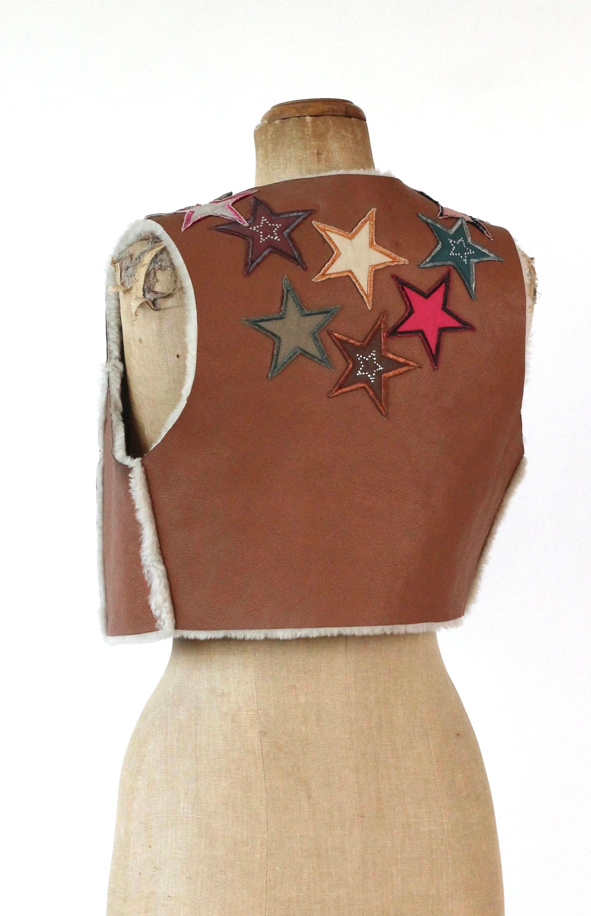 Y2K Vintage Brown Leather Vest with Star Applique //Size M