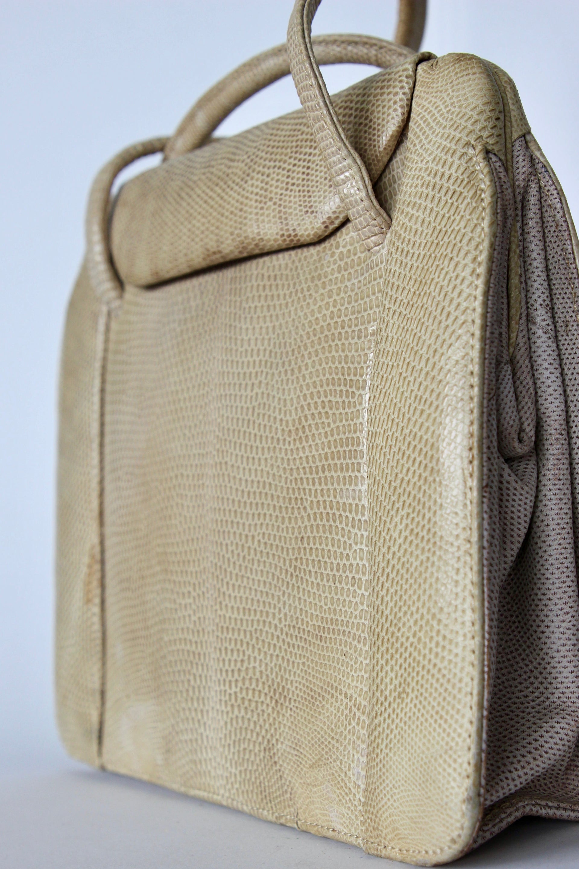 1950s Vintage Beige Lizard Leather Top Handle Bag/Purse