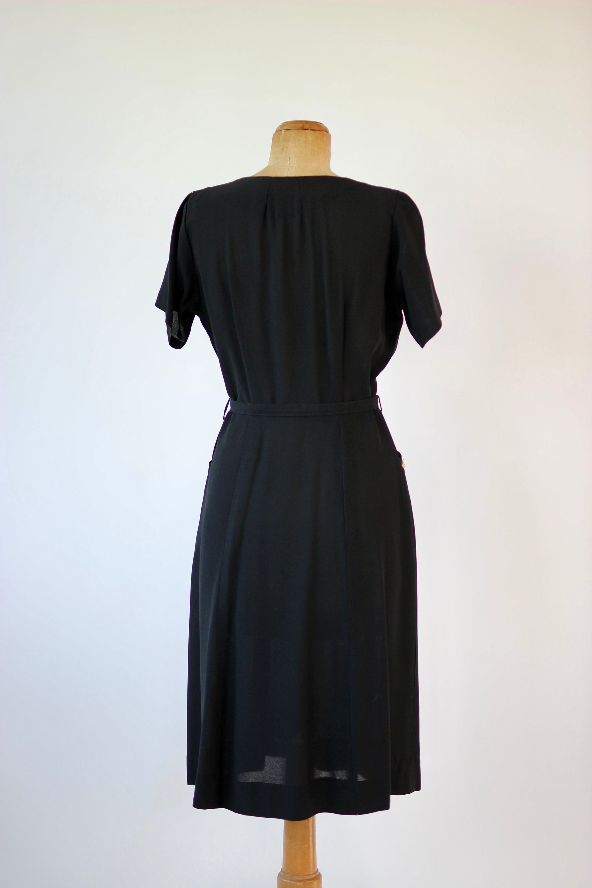 1930s Black Belted Dress // Size M