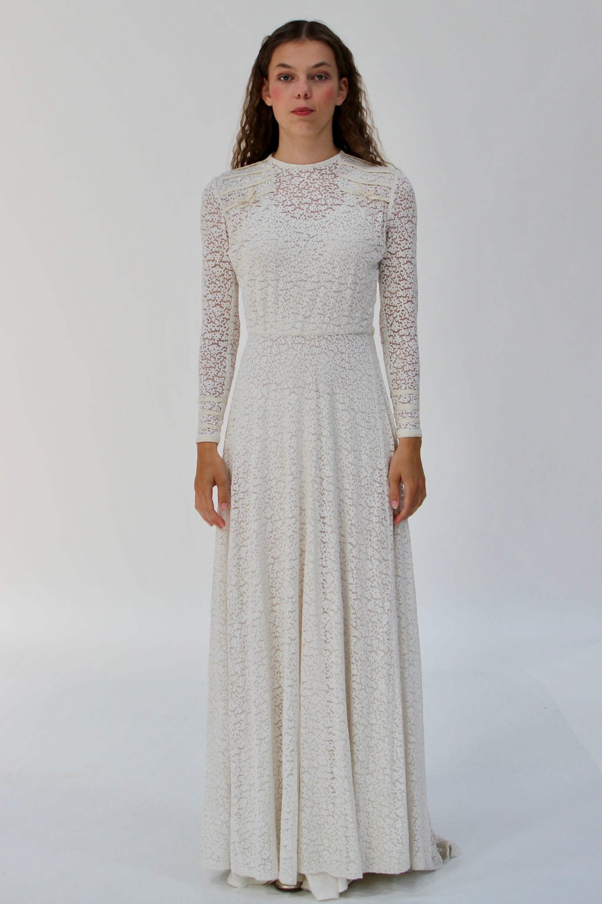 1920s 1930s Vintage Lace Wedding Dress // Size XS
