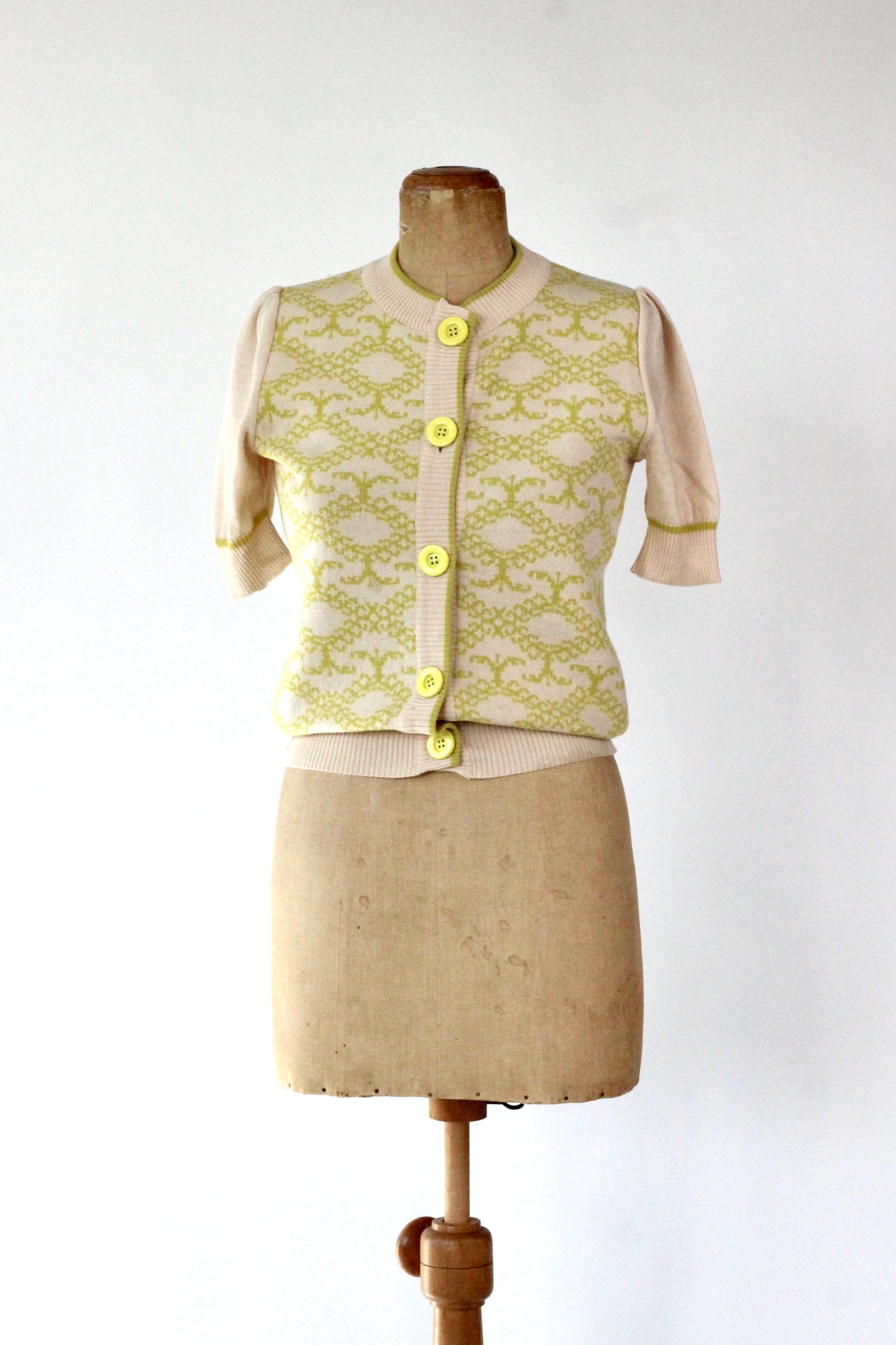 Y2K Vintage Short Sleeved Cardigan//Danish Design //Size S