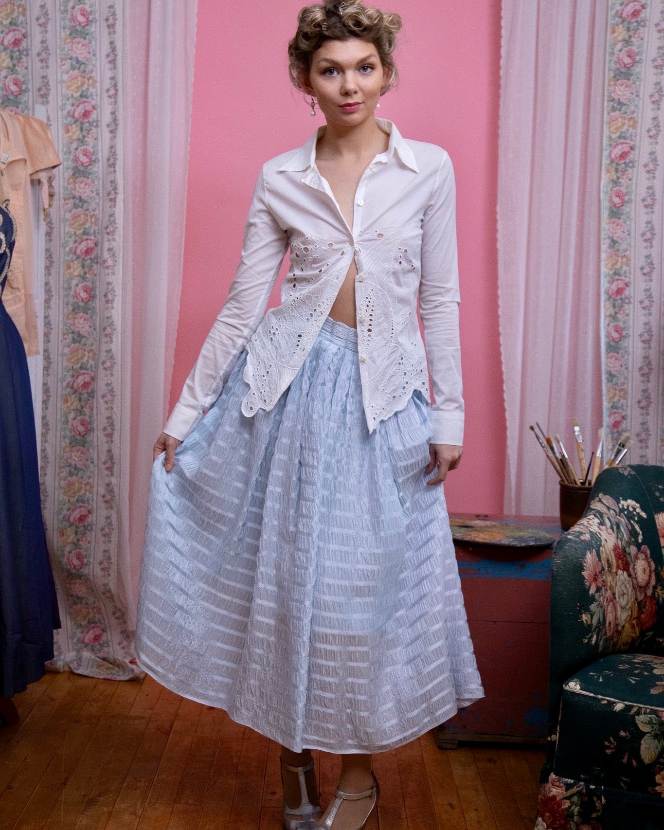 1940s Vintage Light Blue Skirt in Ruffled Fabric//Size S/M