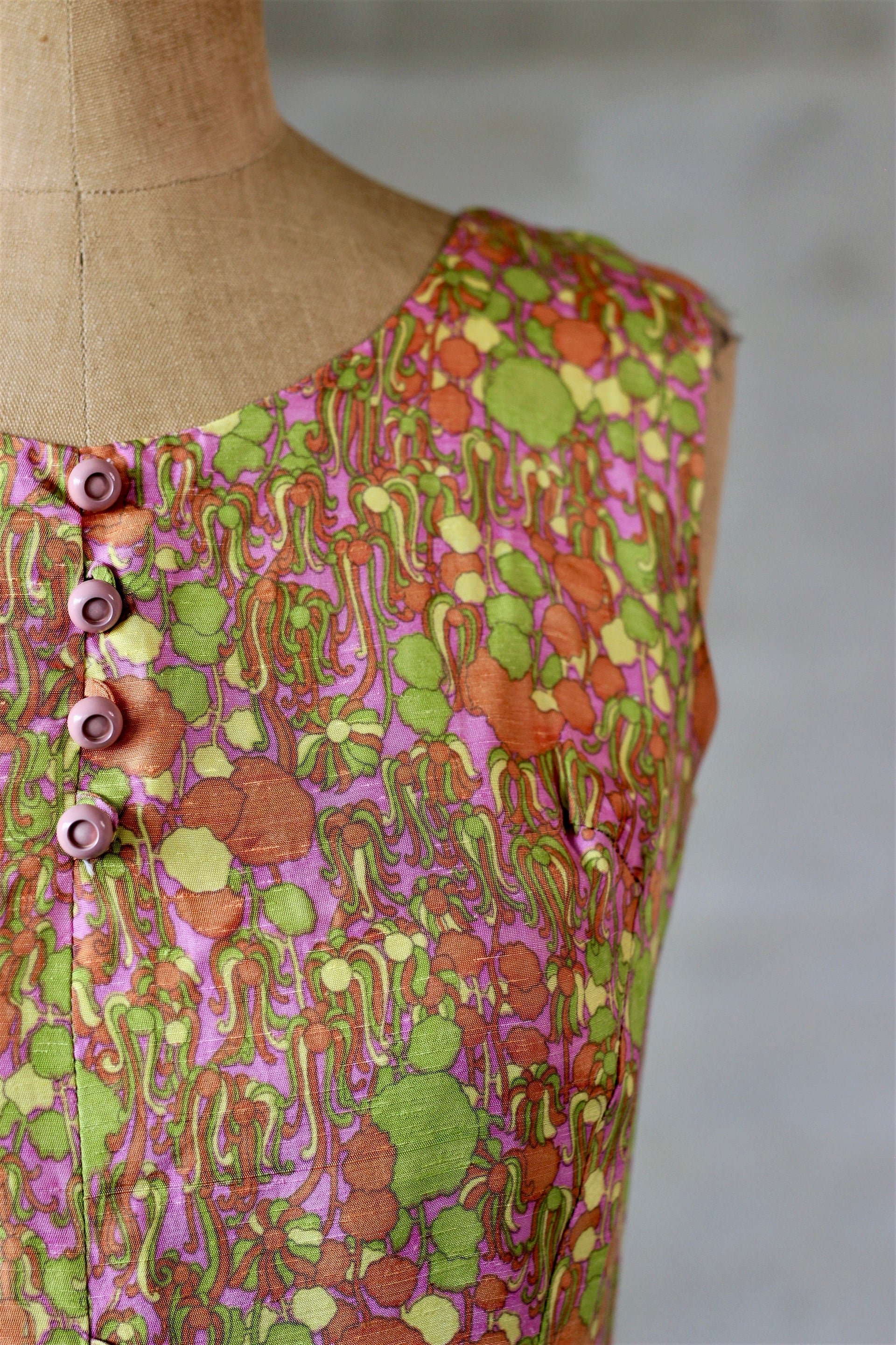 1970s Short Dress in Bright Colors//Size M