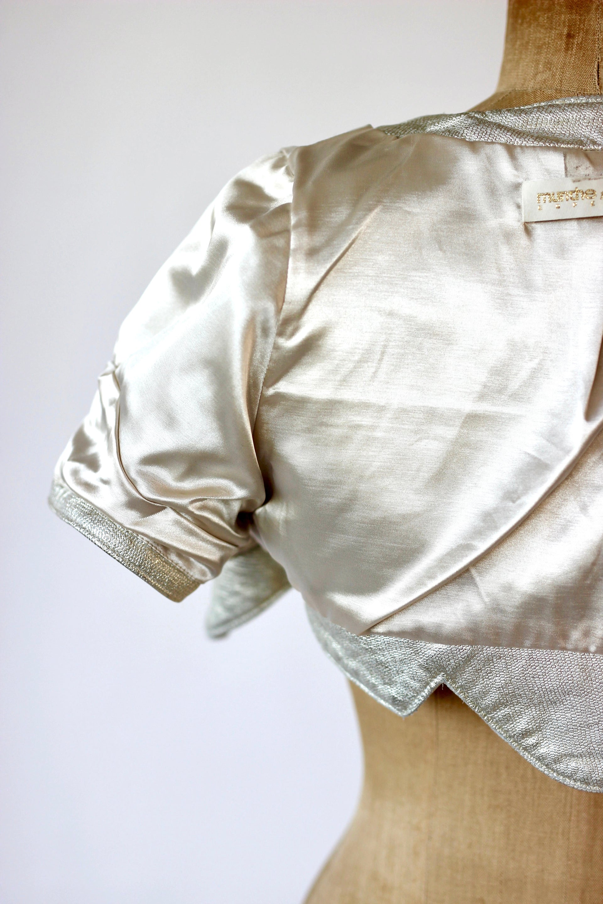 Y2K Vintage Silver Leather Crop Jacket//Danish Design//Size M
