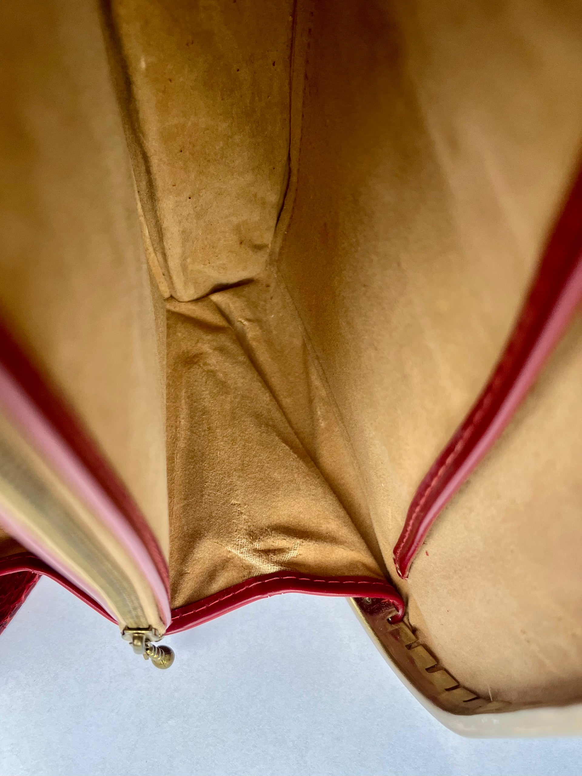 1940s Vintage Red Leather Top Handle Bag with Golden Closure