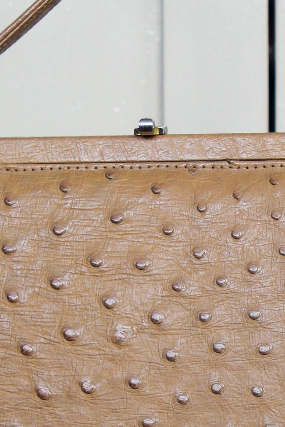 1950s 1960s Vintage Brown Ostrich Leather Top Handle Bag/Purse