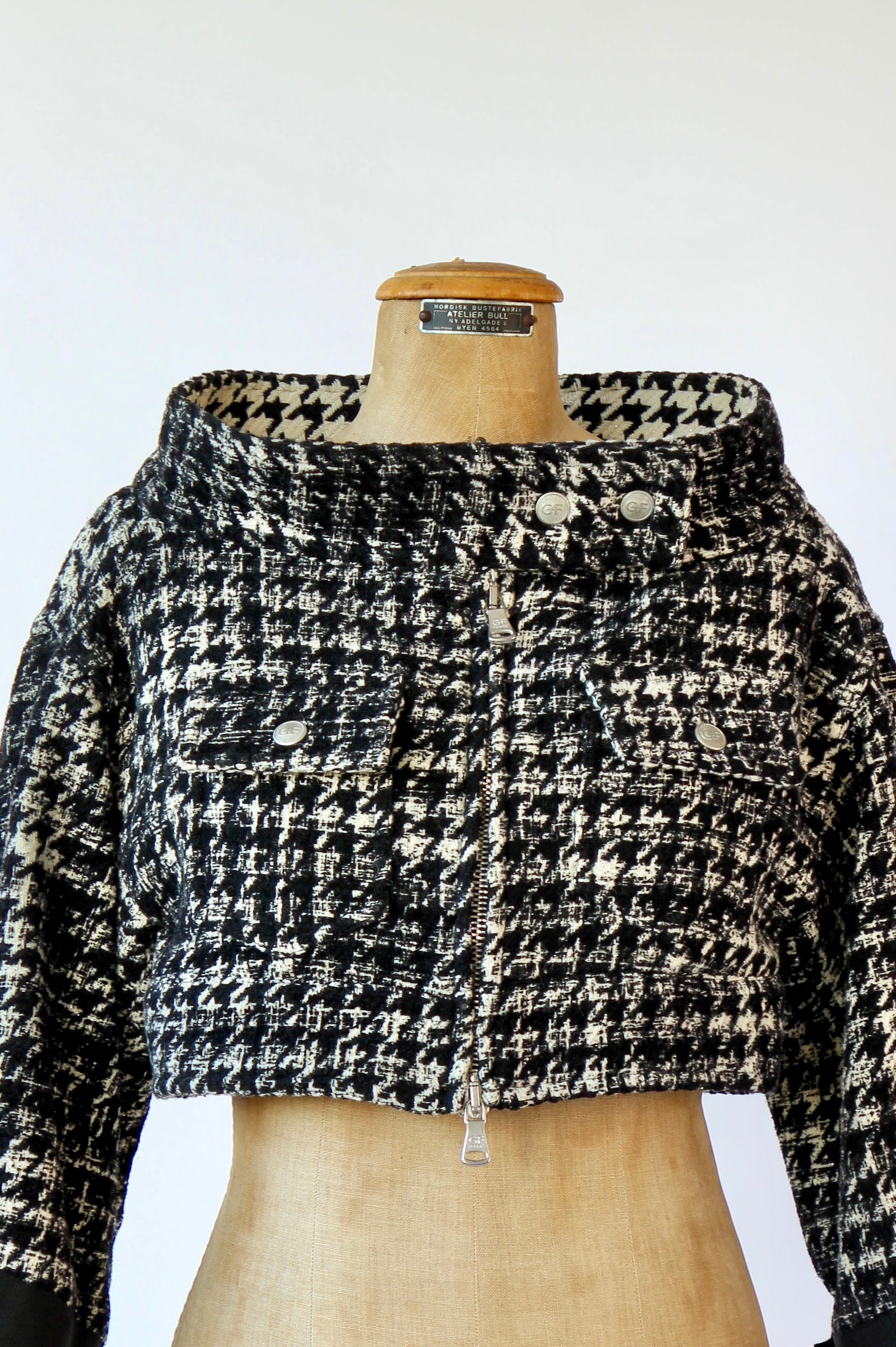 Vintage Gianfranco Ferre cropped checked Black and White Jacket