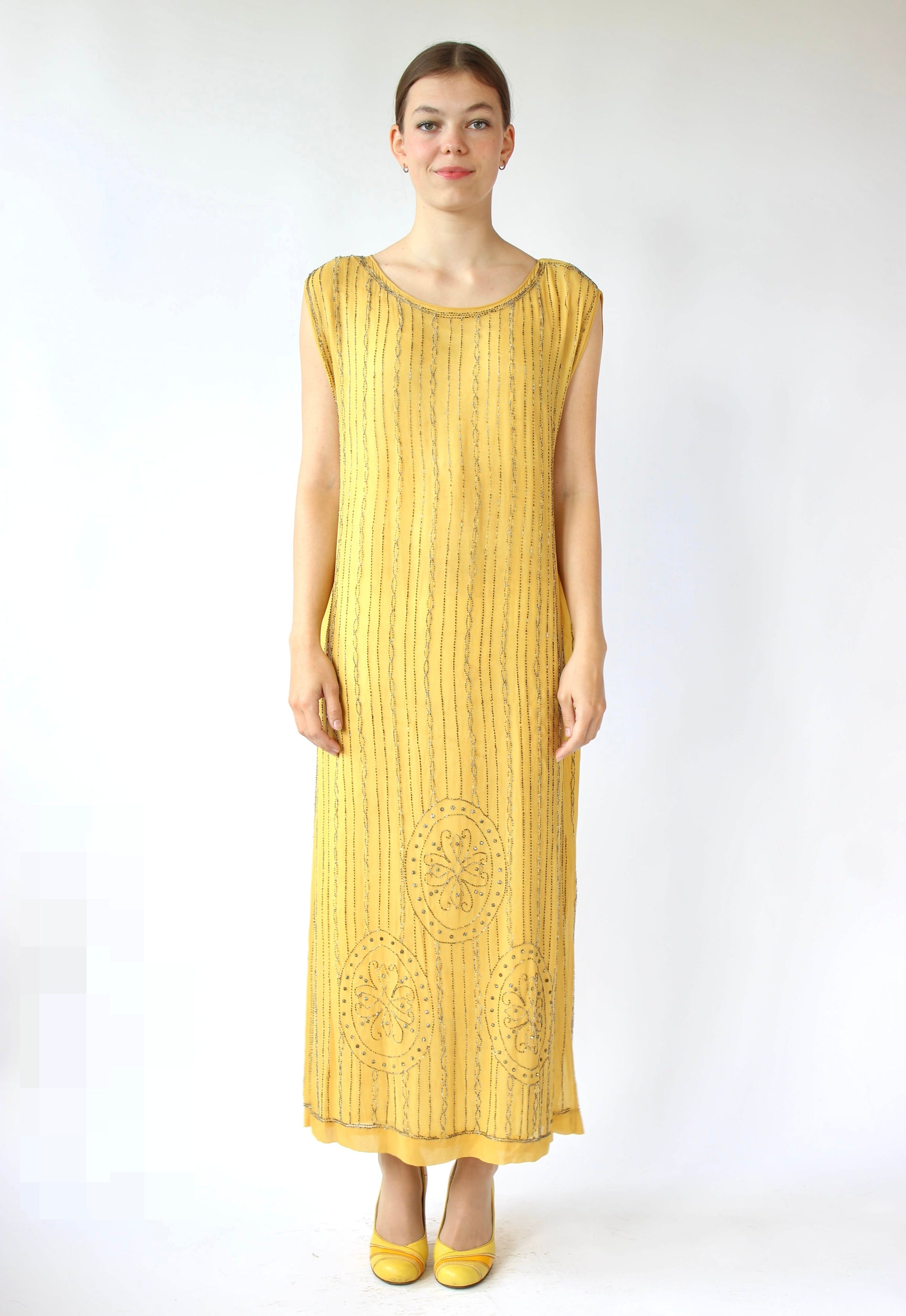 1920s Vintage Yellow Silk flapper Dress // Size S/M