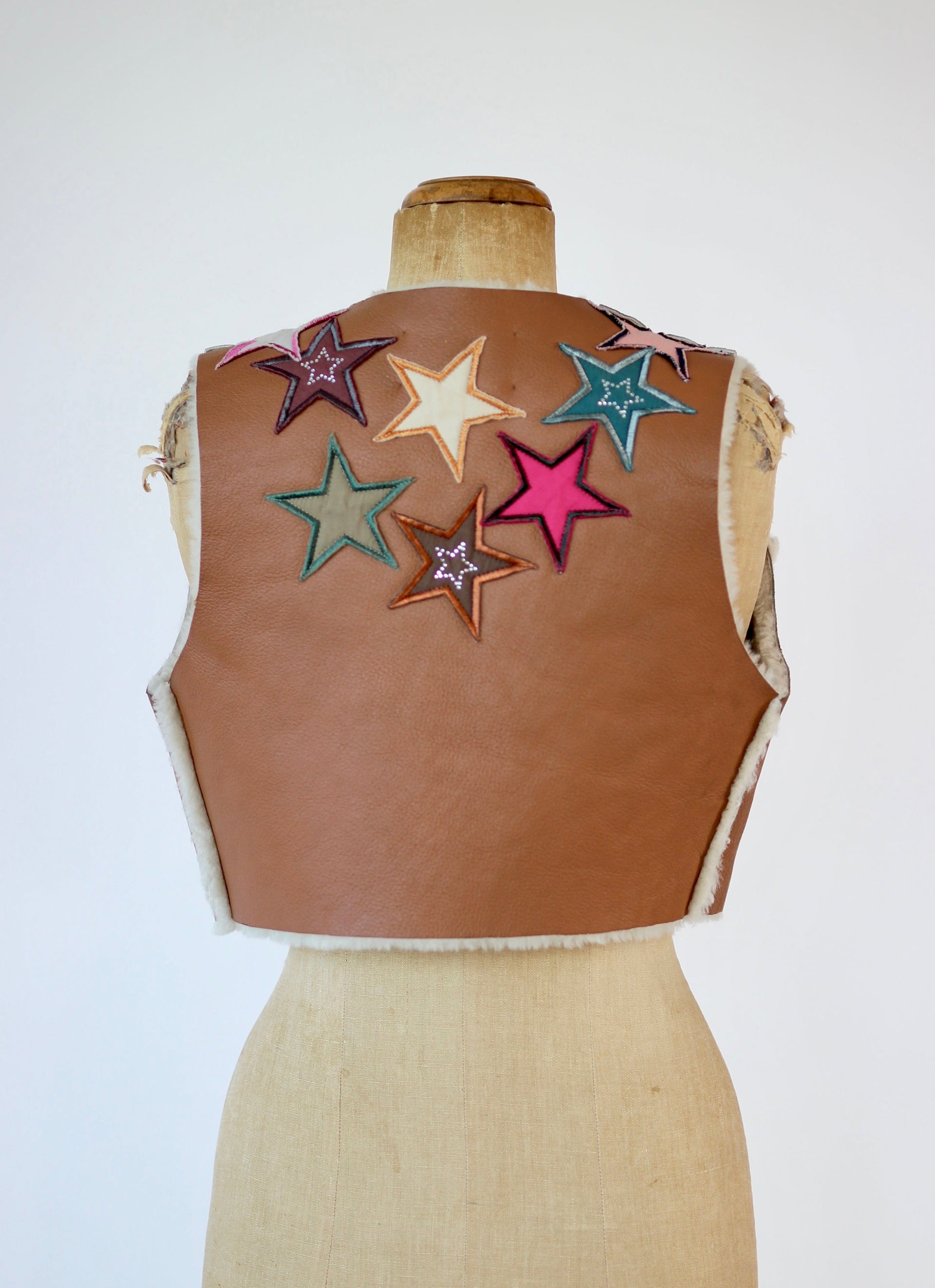 Y2K Vintage Brown Leather Vest with Star Applique //Size M