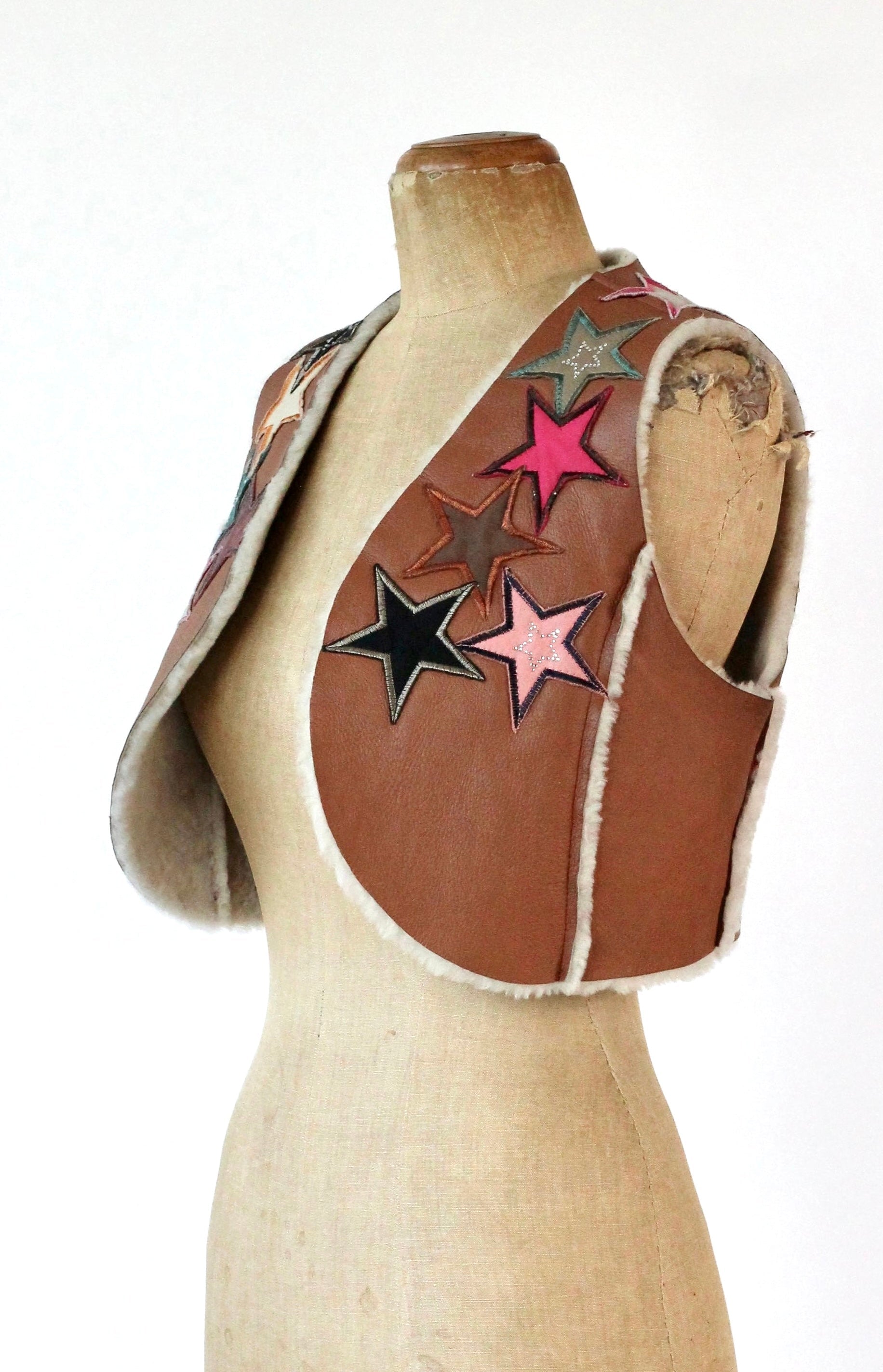 Y2K Vintage Brown Leather Vest with Star Applique //Size M