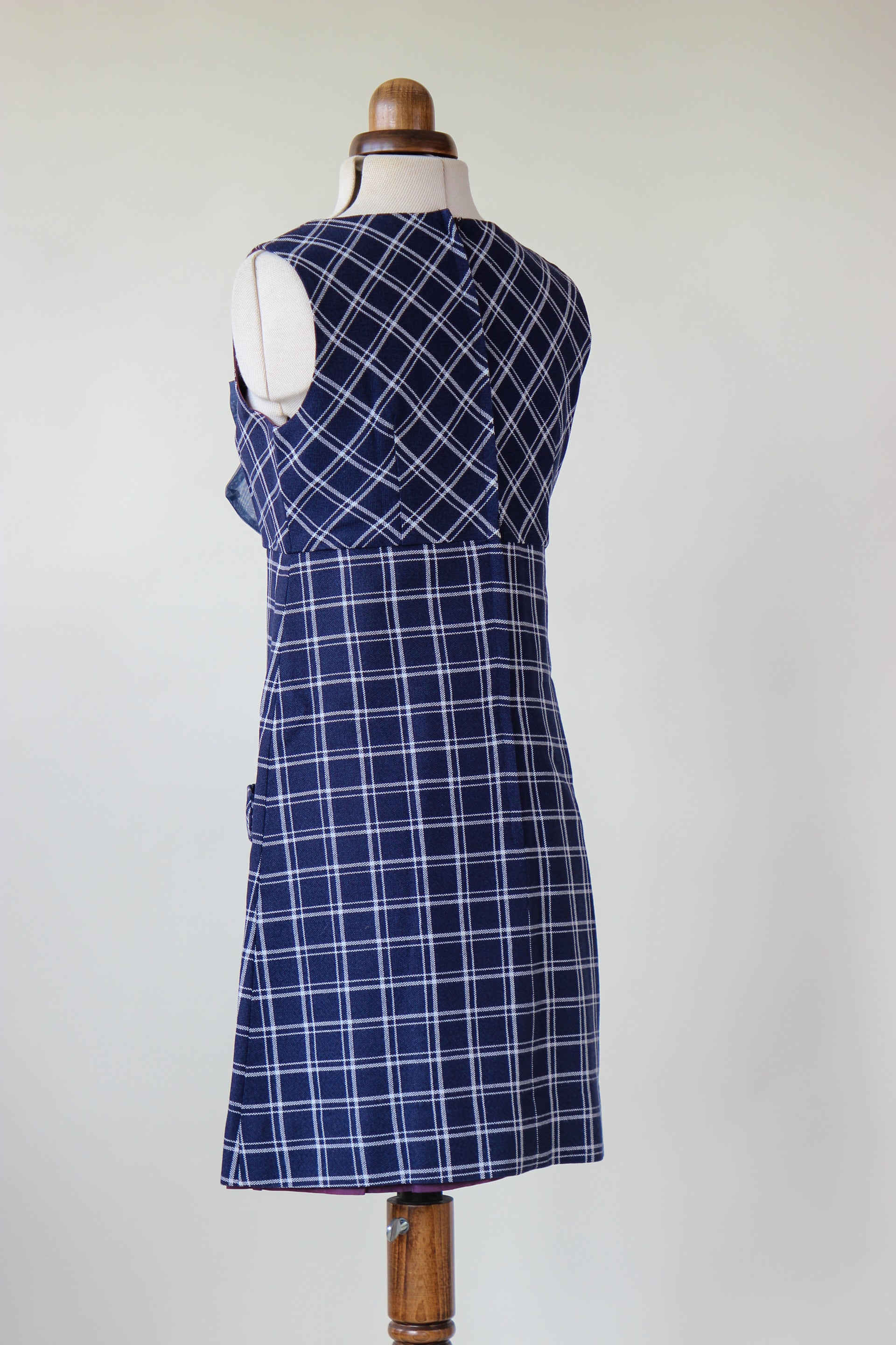 1960s Vintage Checked Shift Mod Wool Dress // Size S