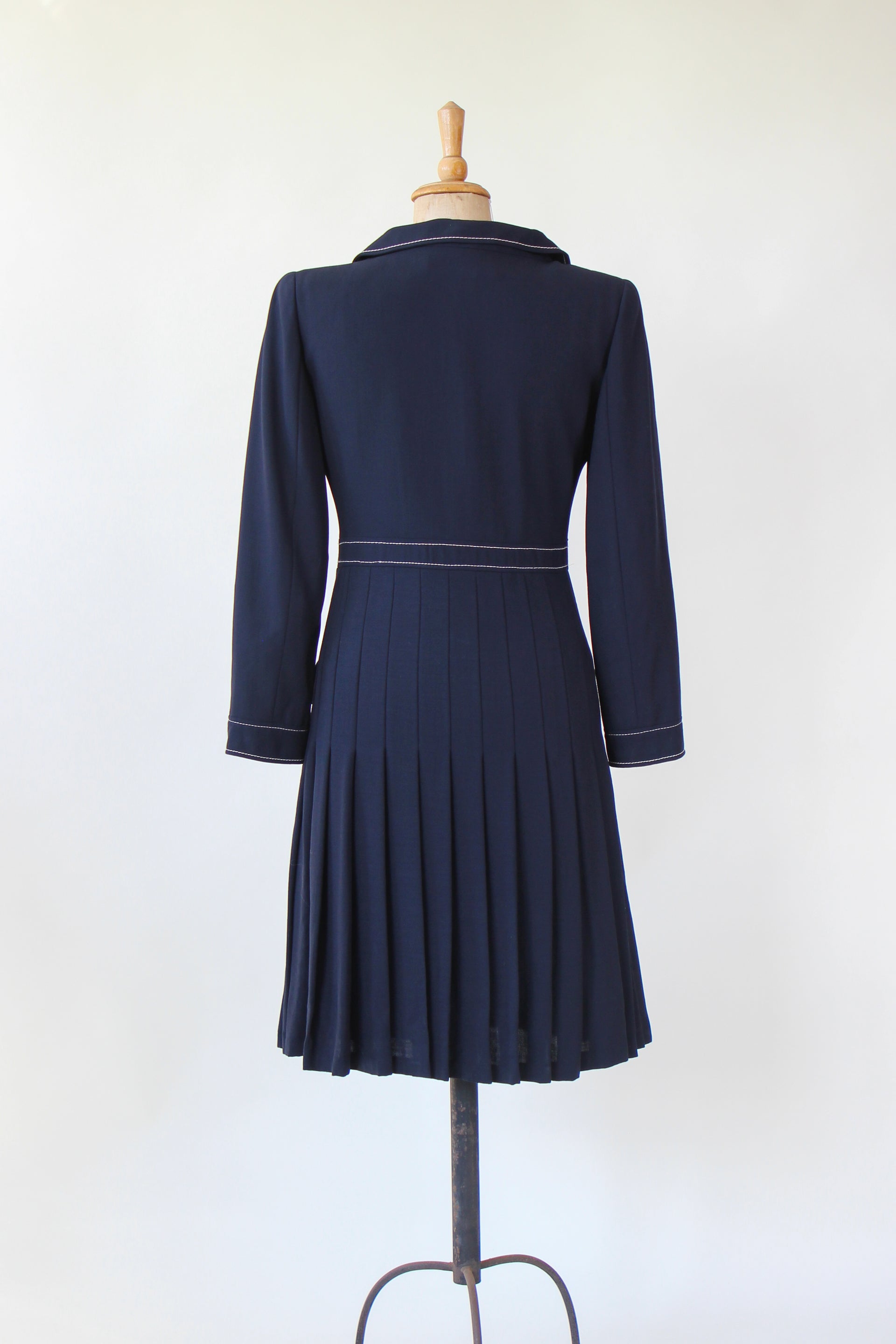 1980s Vintage Navy Blue Wool Shirt Dress // Italien Design // Size M