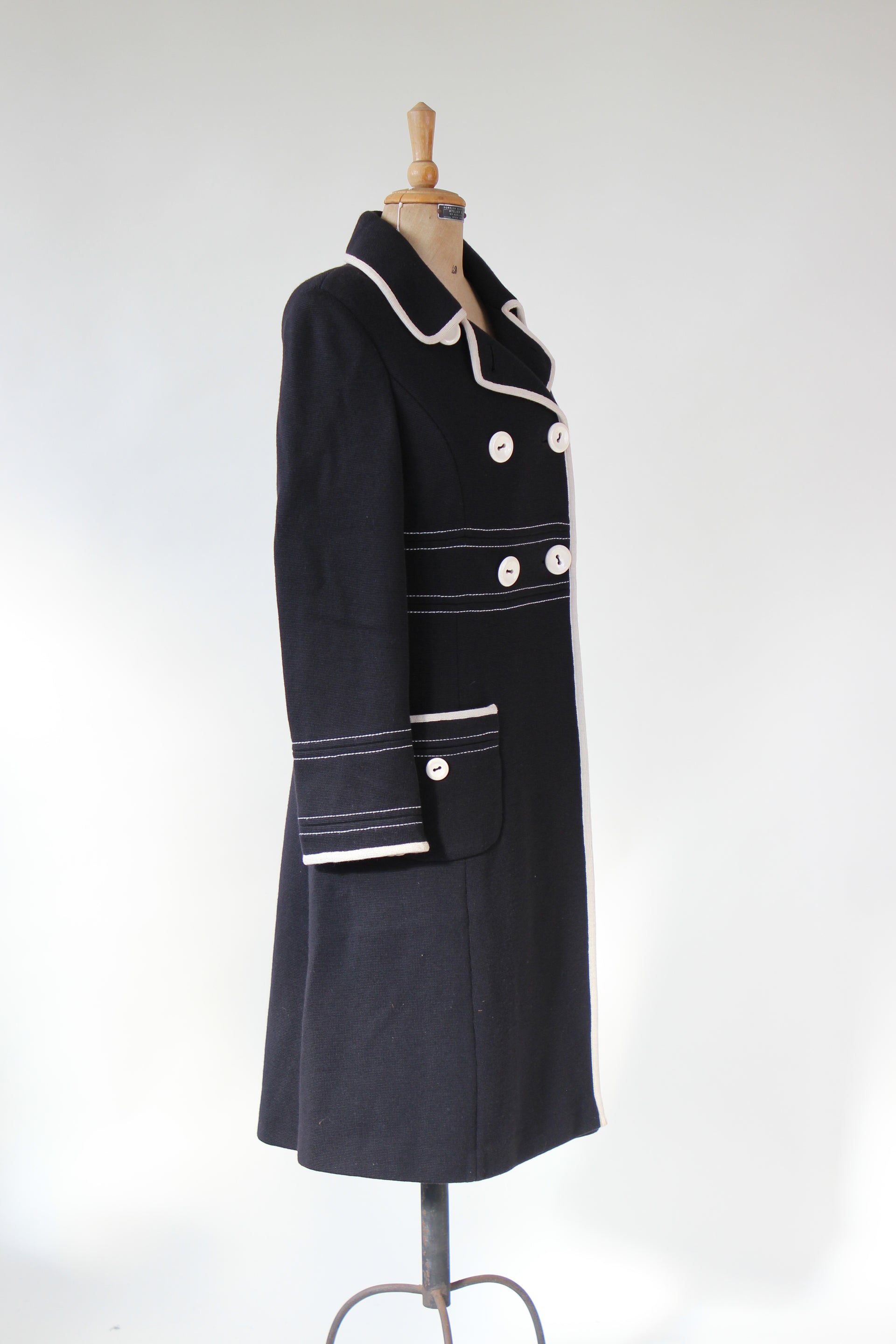1960s Vintage Lusia Spagnoli Black and Ivory Wool Mod Coat//Size M