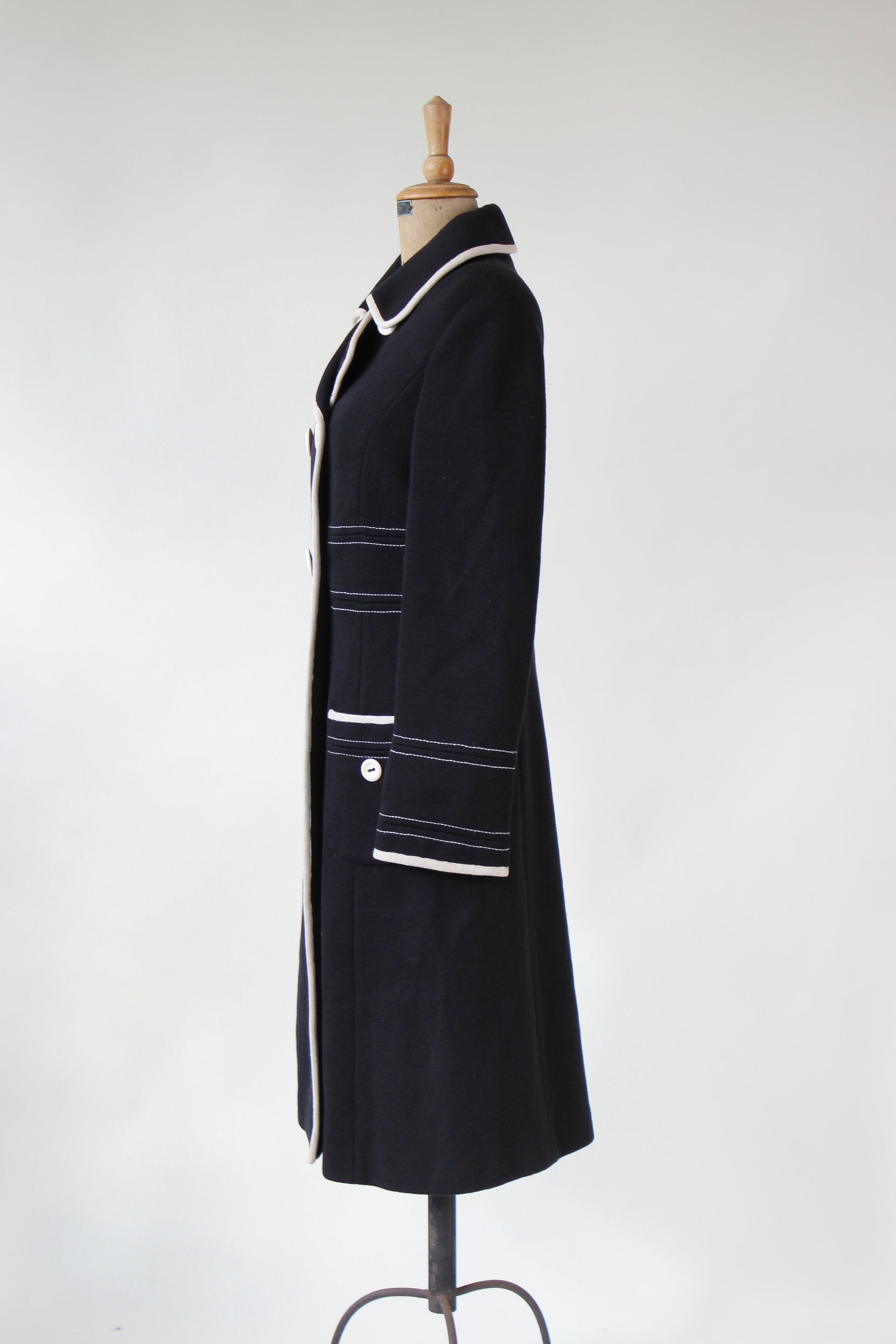 1960s Vintage Lusia Spagnoli Black and Ivory Wool Mod Coat//Size M