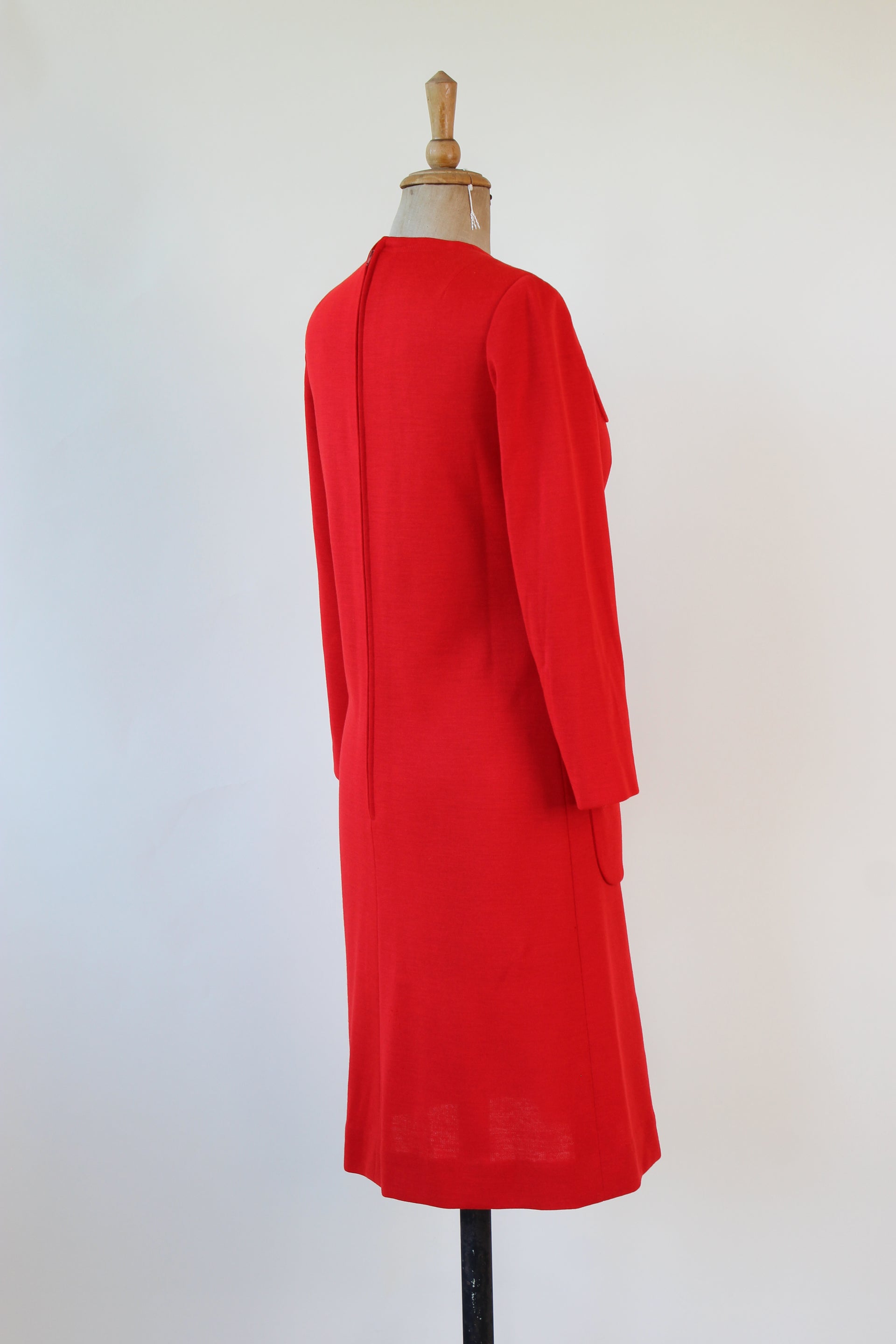 1970s Vintage Bright Red Shift Mod Wool Dress // Size S/M