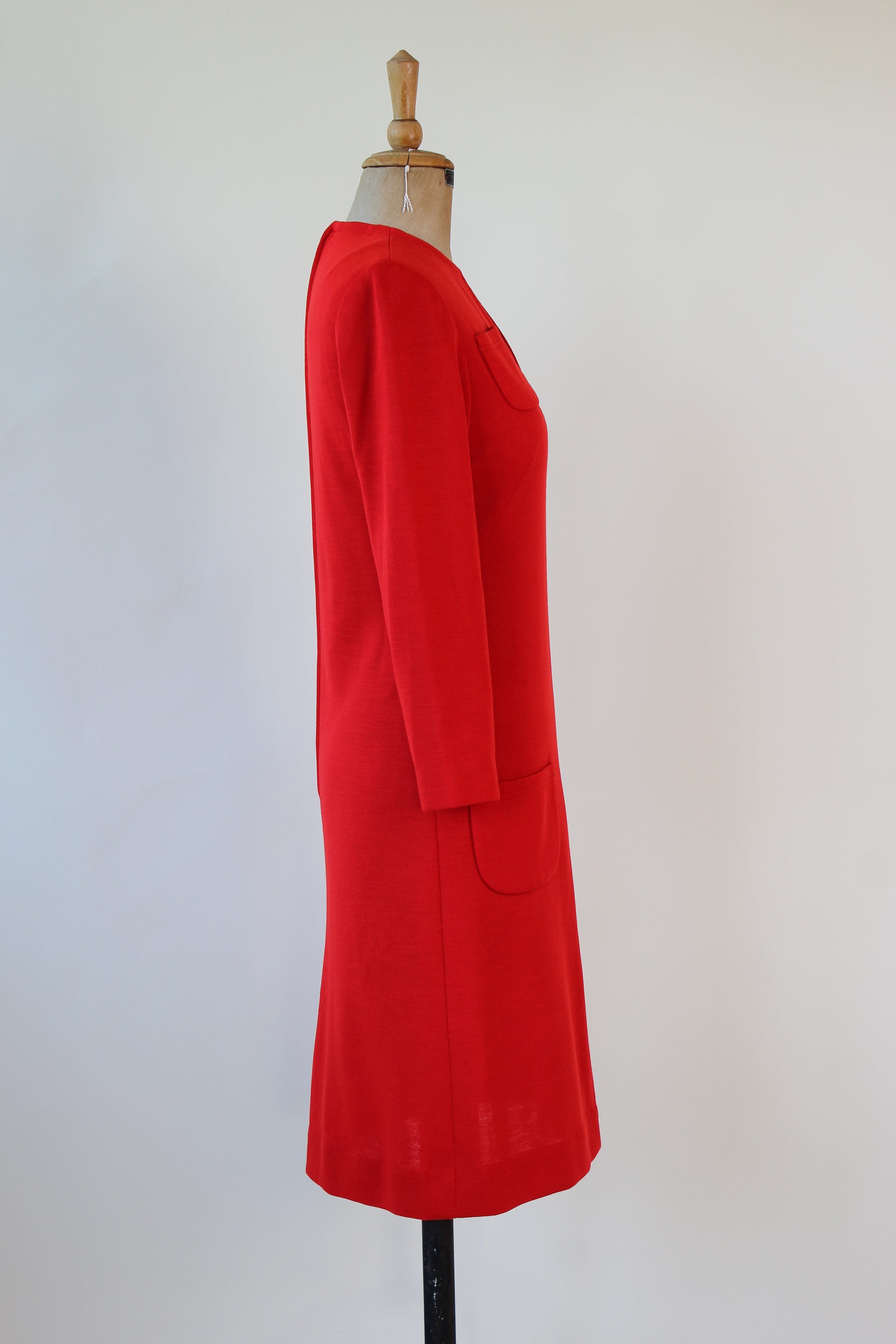 1970s Vintage Bright Red Shift Mod Wool Dress // Size S/M