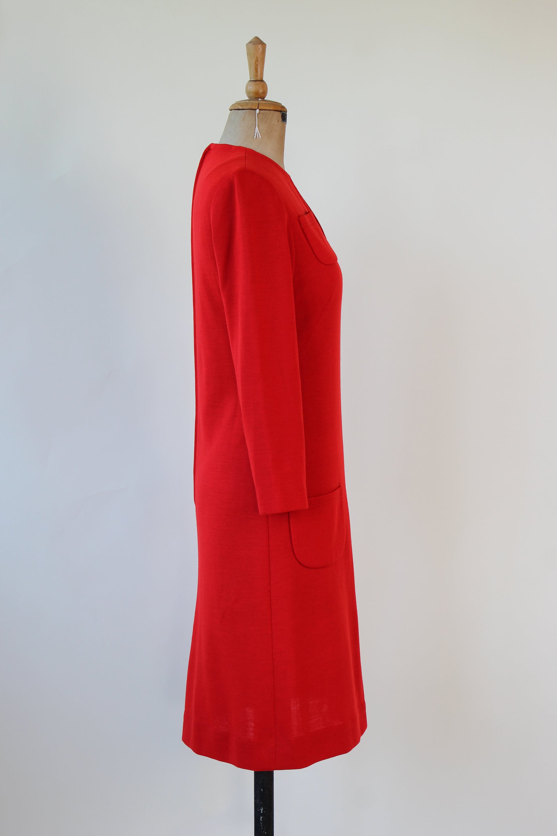 1970s Vintage Bright Red Shift Mod Wool Dress // Size S/M