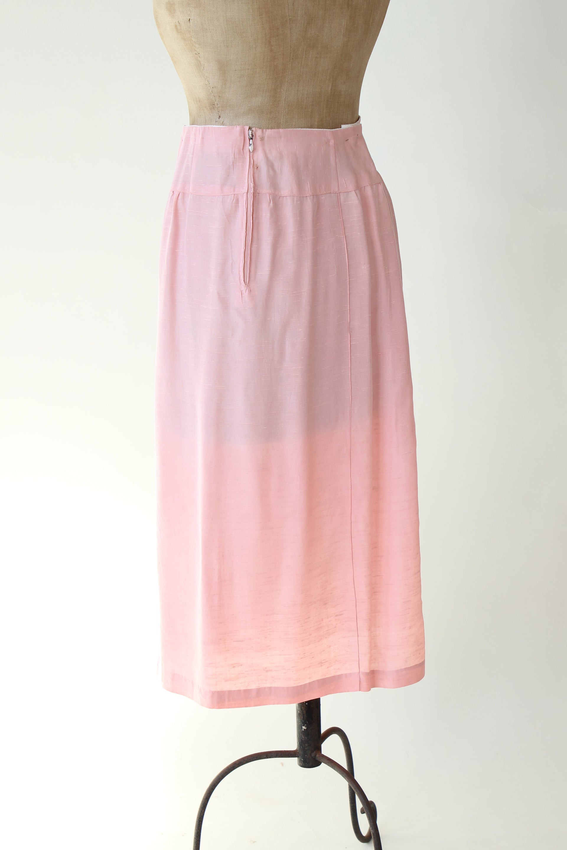 1920s Vintage Pink Shirt and Skirt Suit // Size M/L