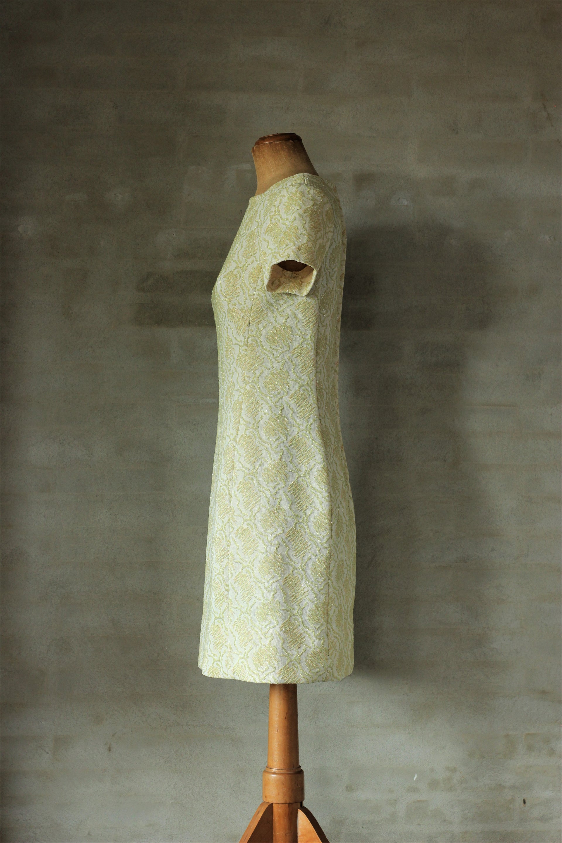 1960s Vintage Ivory Sage Green Brocade Dress and Coat//Size M