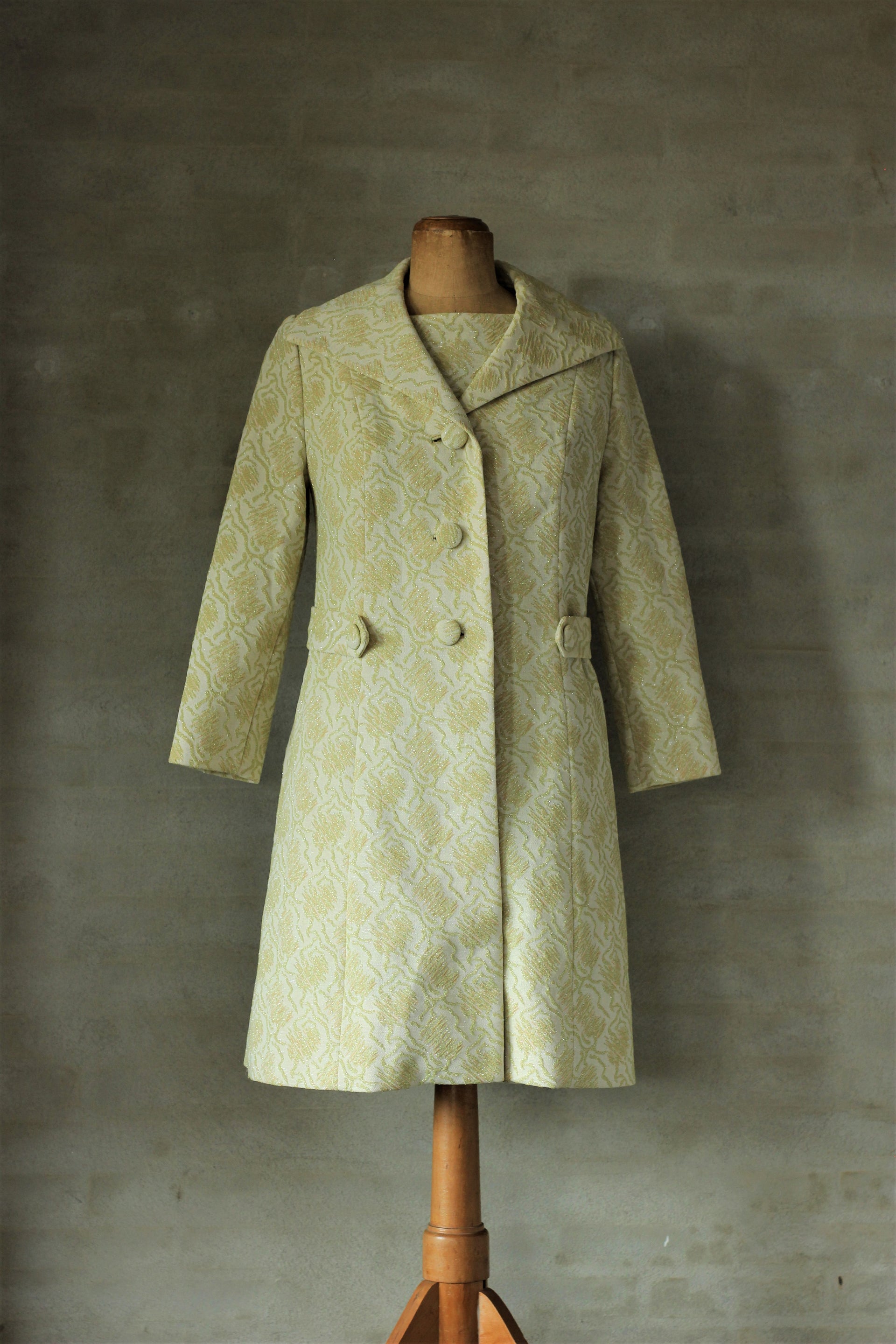 1960s Vintage Ivory Sage Green Brocade Dress and Coat//Size M