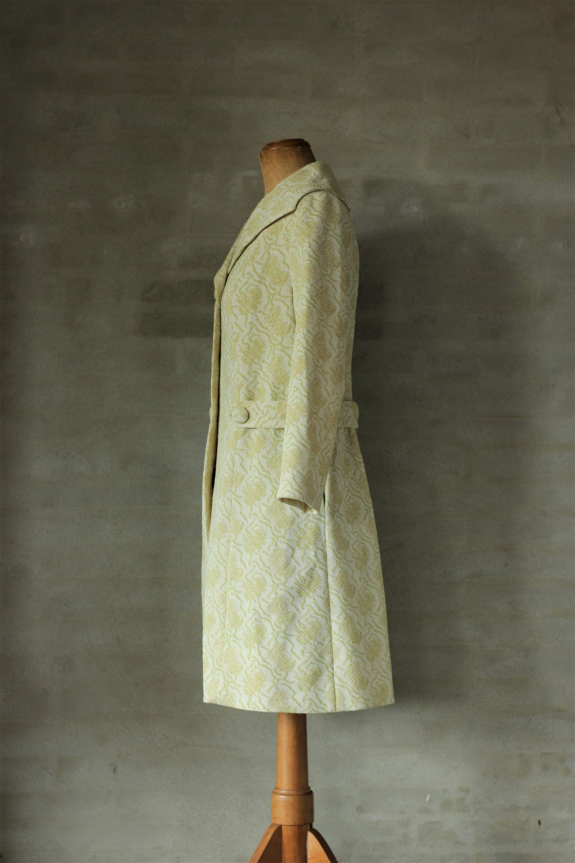 1960s Vintage Ivory Sage Green Brocade Dress and Coat//Size M