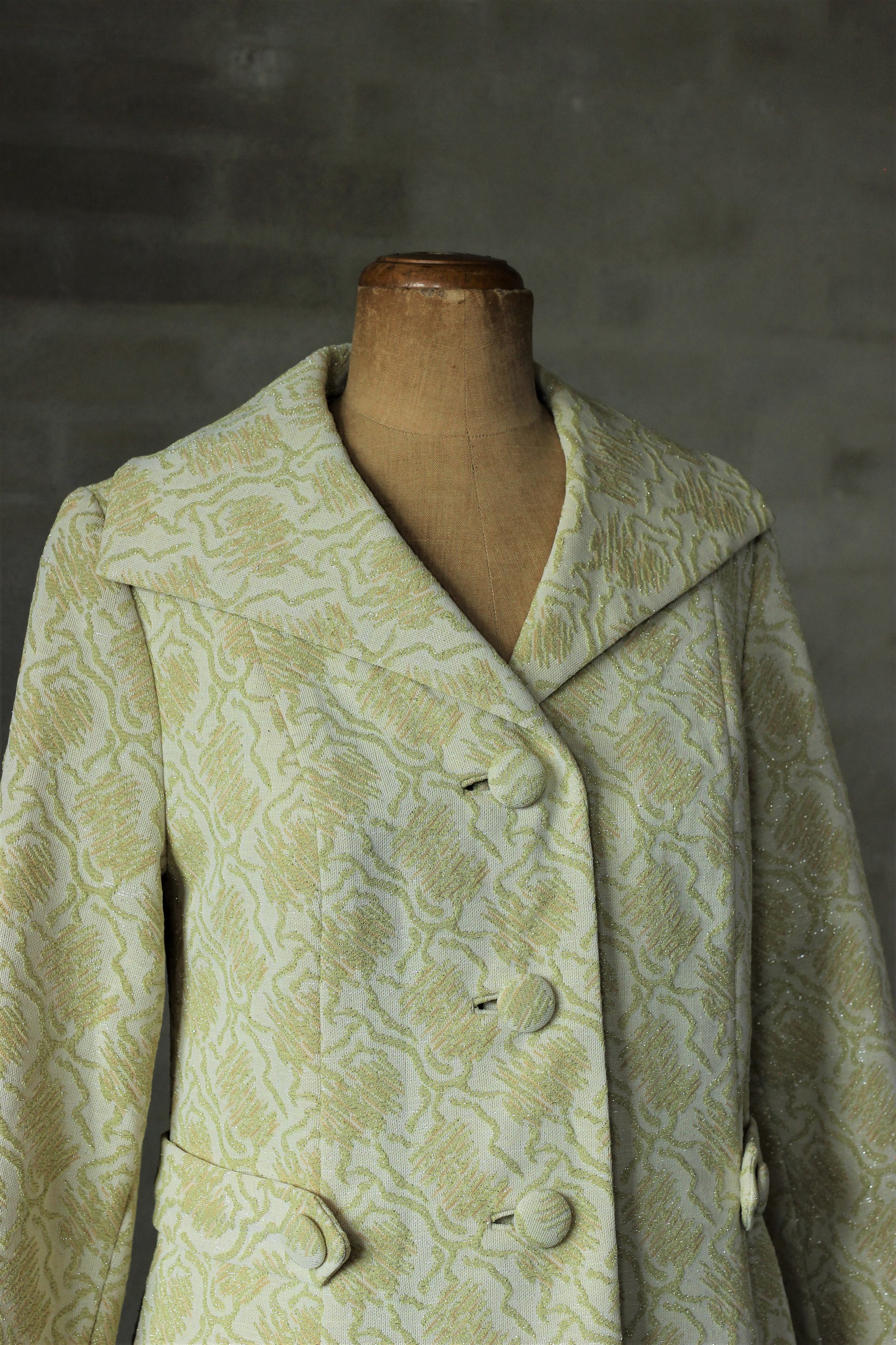 1960s Vintage Ivory Sage Green Brocade Dress and Coat//Size M
