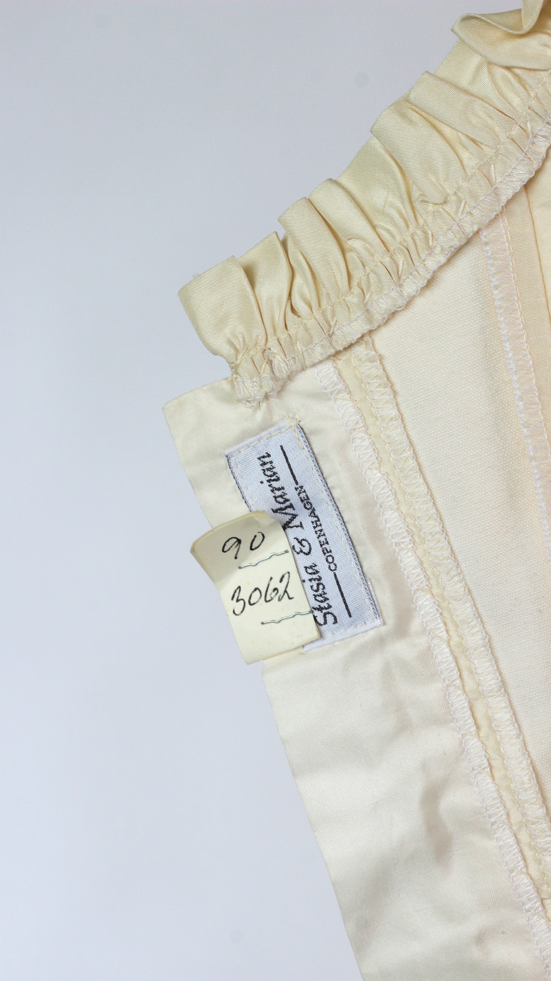 1990s Vintage Couture/Designer Taffeta Silk Dress//Size S