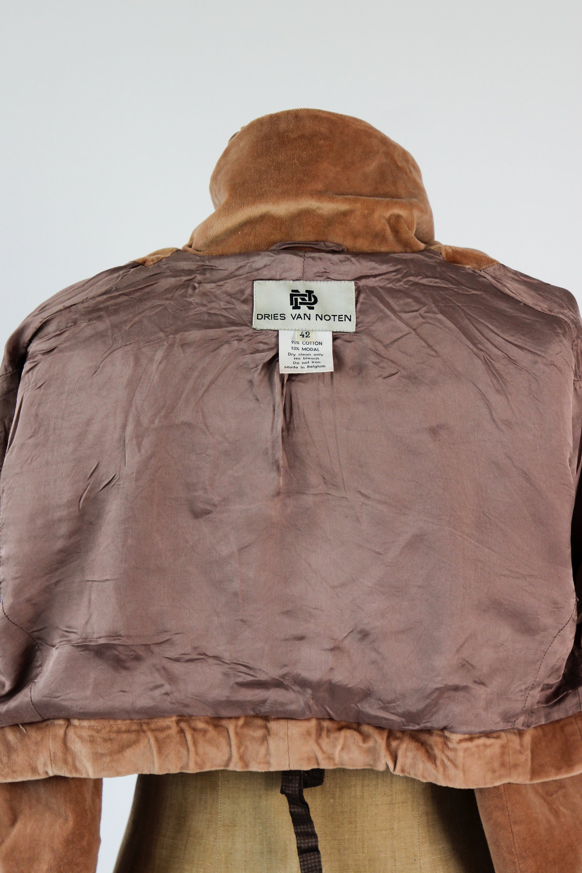 Vintage Designer Velvet Peach Crop Jacket // Size S/M