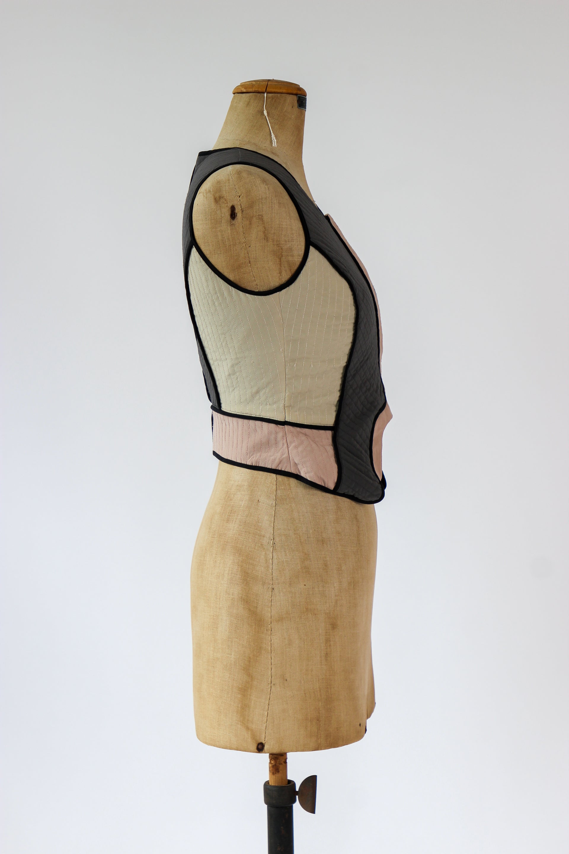 Vintage Colorfull Quilted Silk Vest // Size S