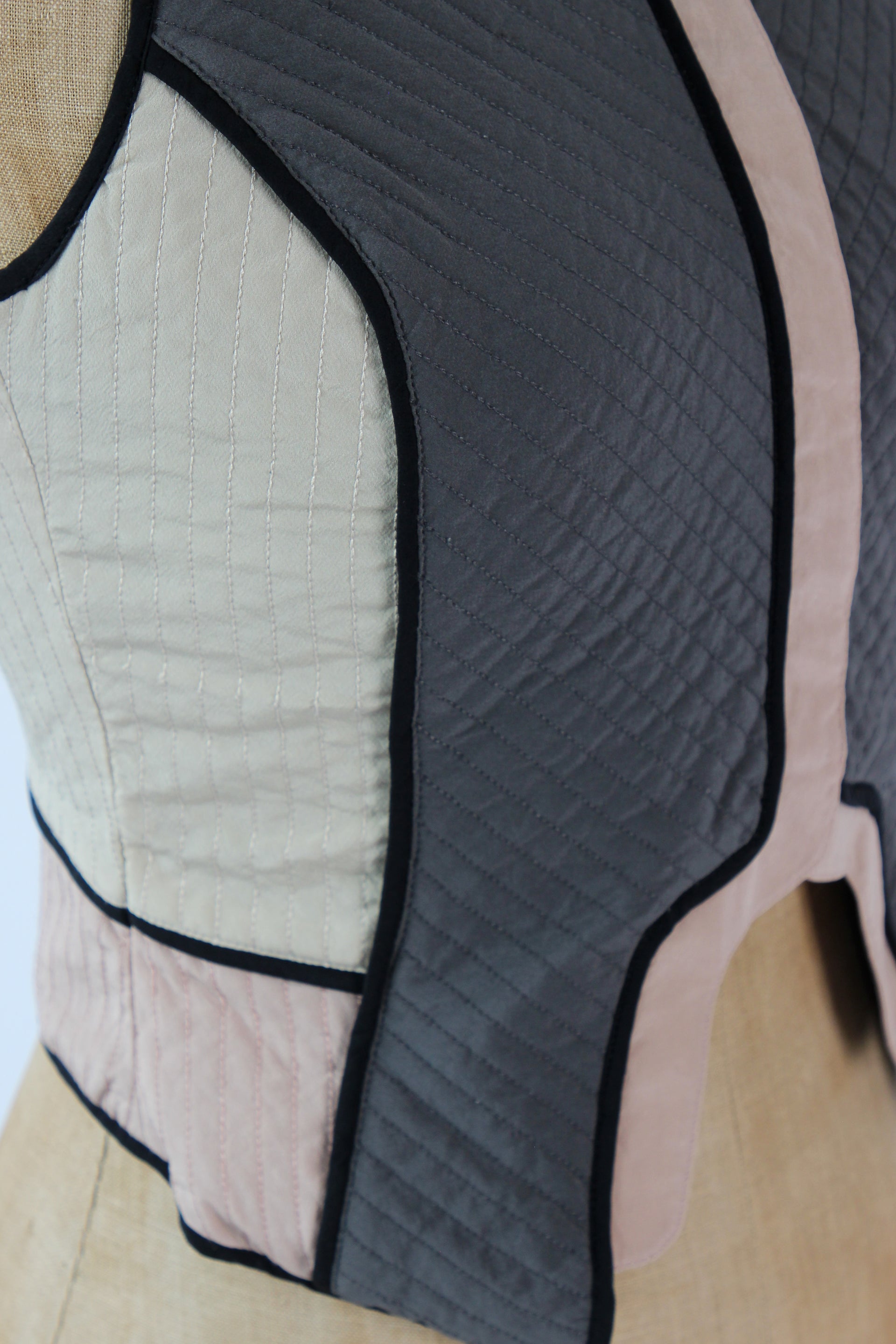 Vintage Colorfull Quilted Silk Vest // Size S