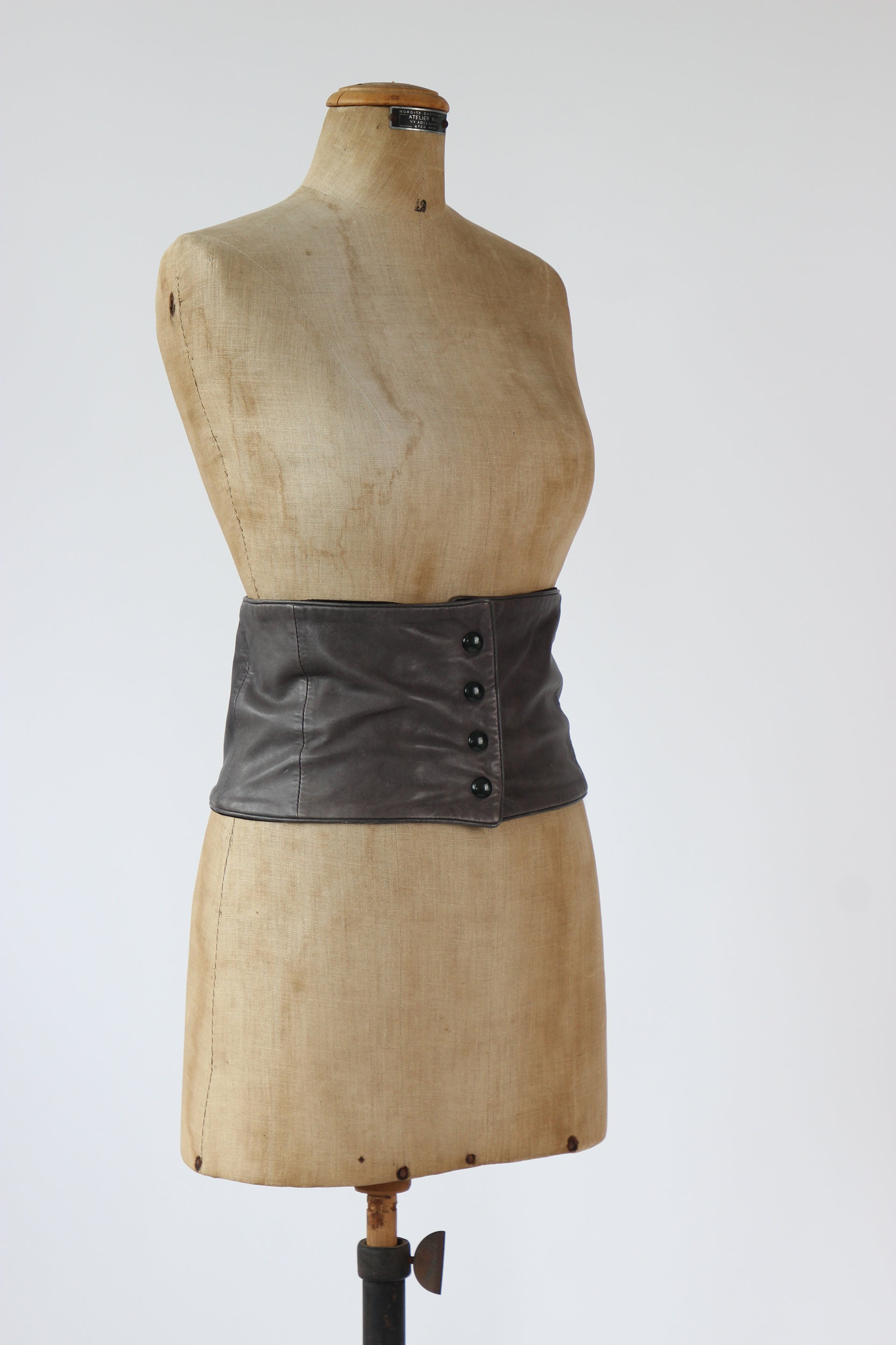 Y2K Vintage Grey Leather Belt//Danish Design//Size S/M