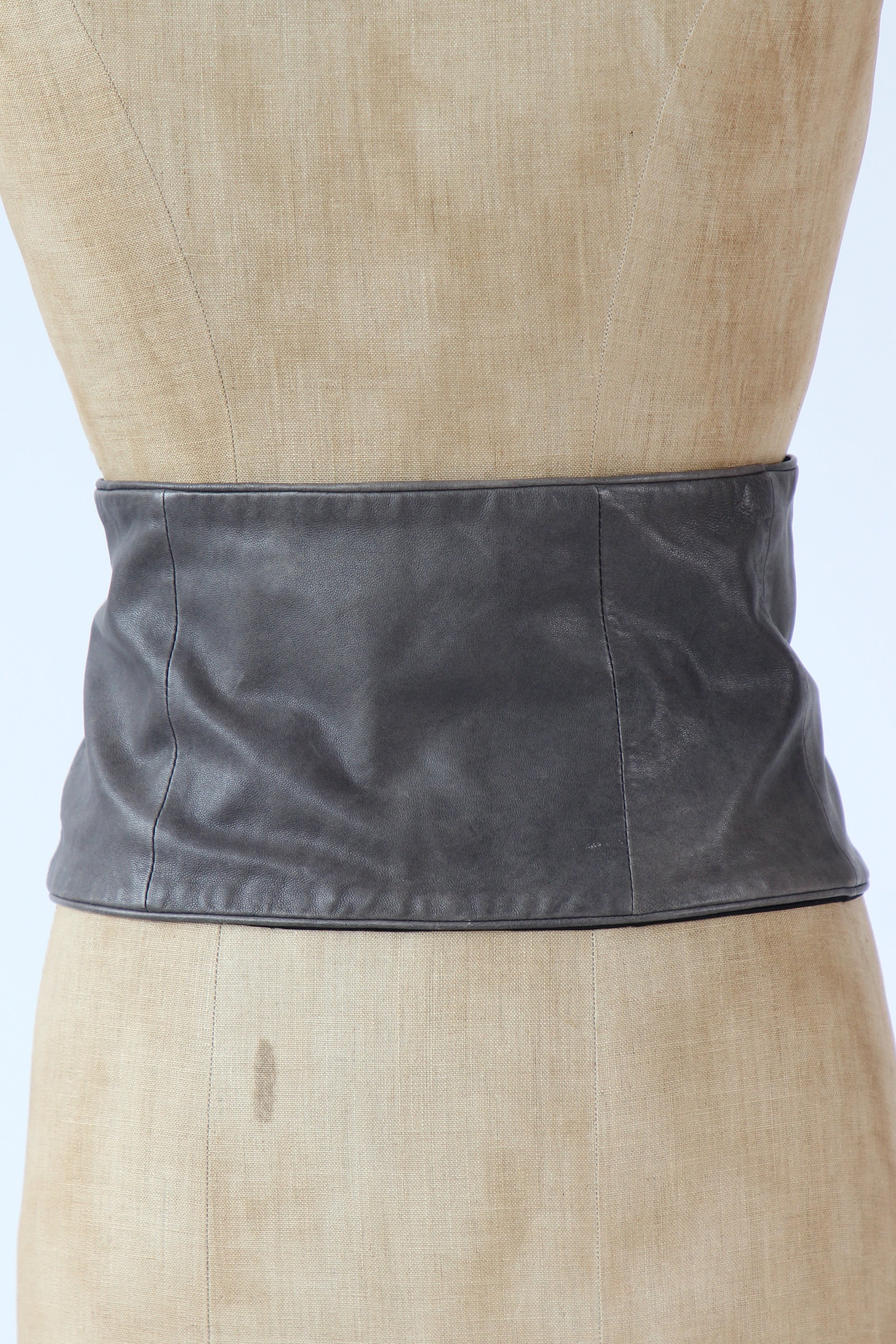 Y2K Vintage Grey Leather Belt//Danish Design//Size S/M