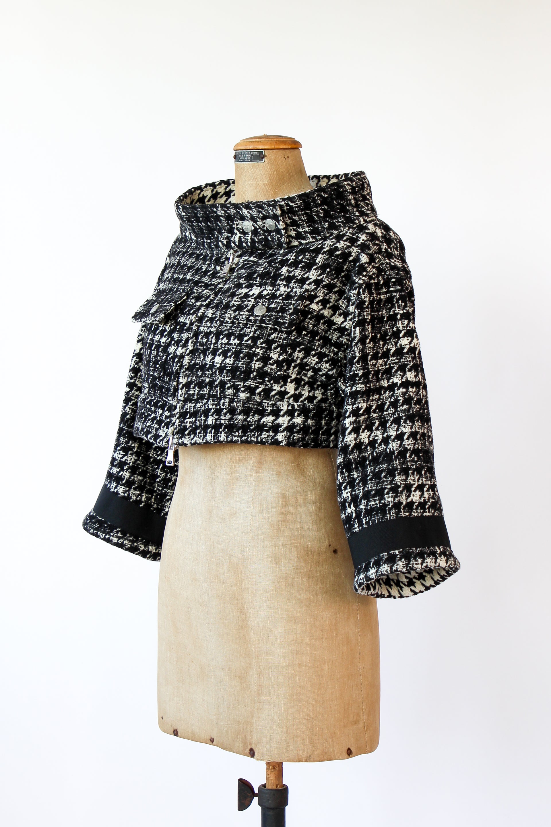 Vintage Gianfranco Ferre cropped checked Black and White Jacket