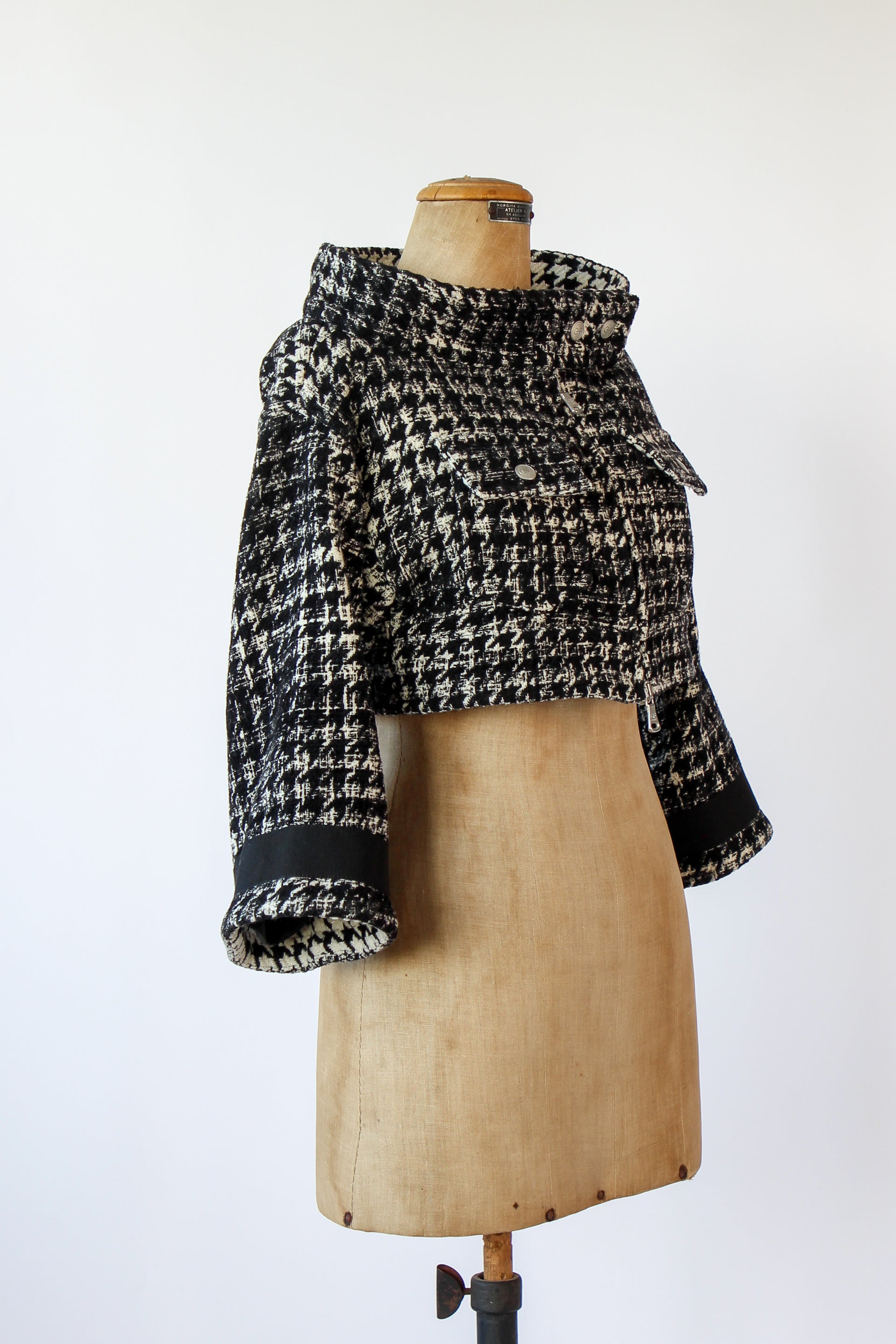 Vintage Gianfranco Ferre cropped checked Black and White Jacket