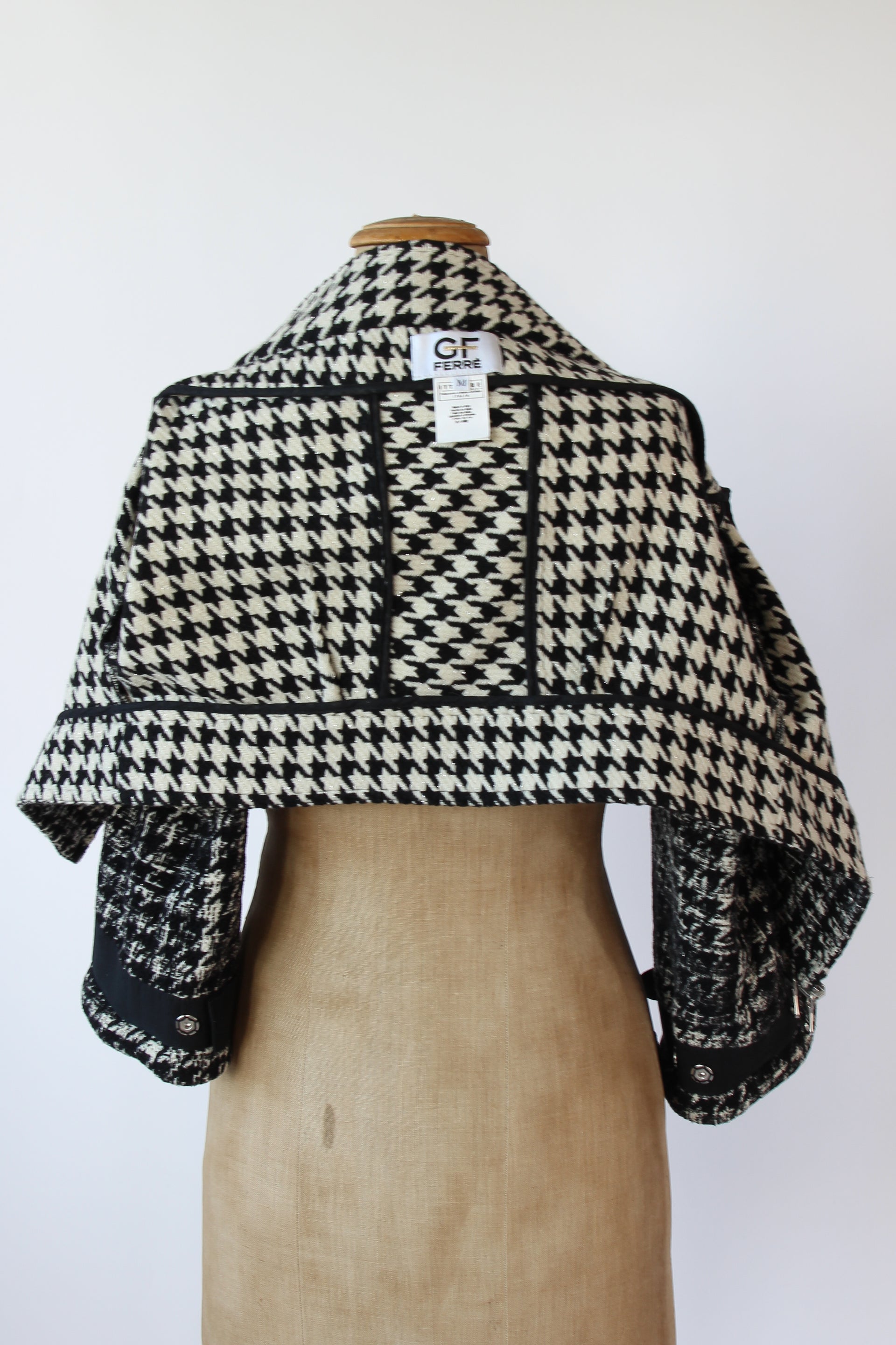 Vintage Gianfranco Ferre cropped checked Black and White Jacket