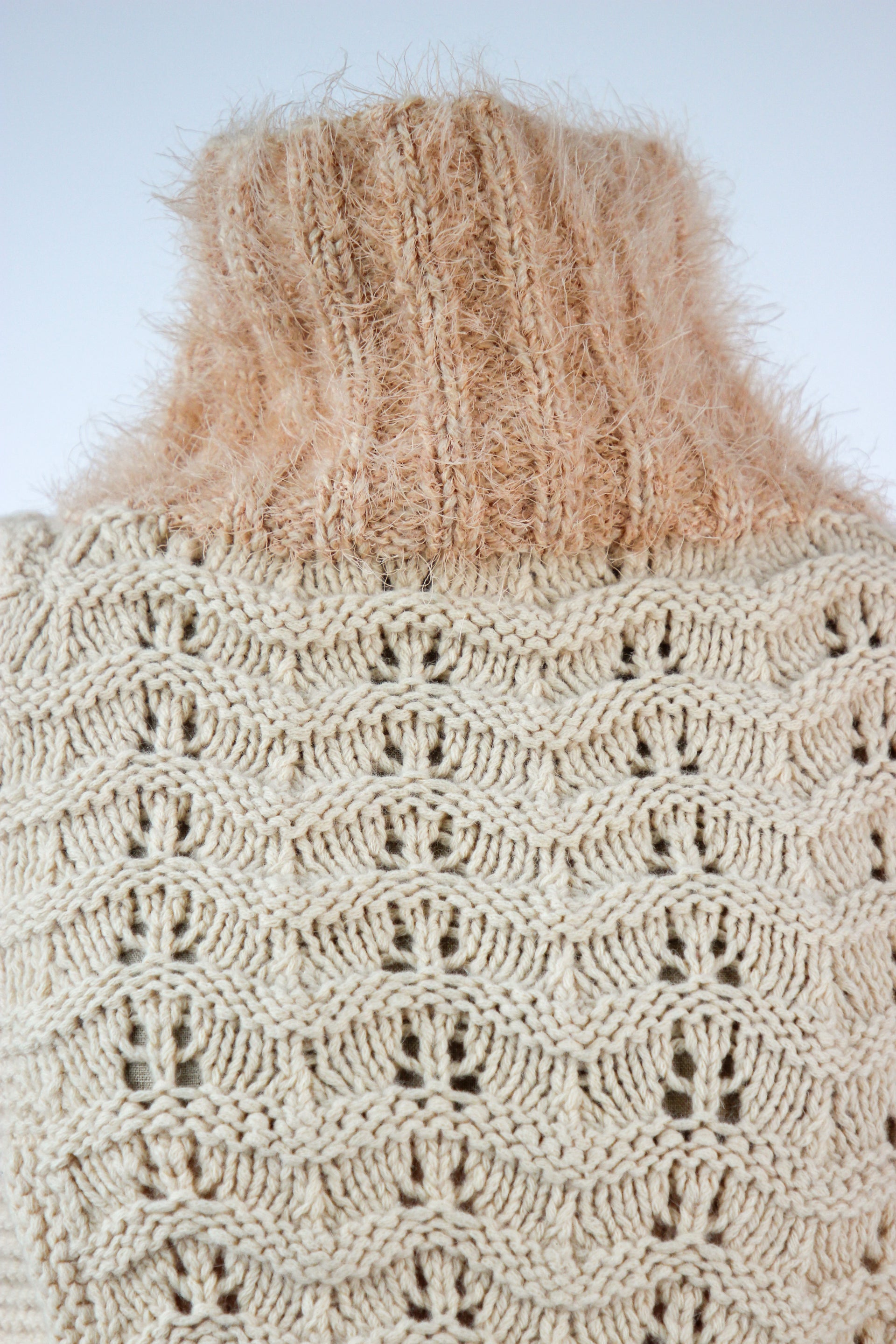 Vintage Munthe plus Simonsen Belted Ivory Wool Knit Jumper with Pink Collar // Size S