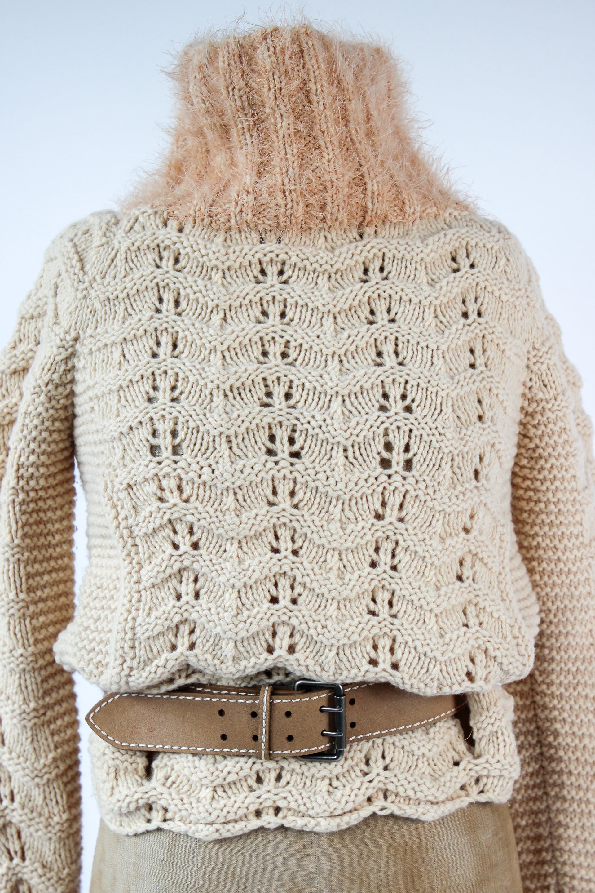 Vintage Munthe plus Simonsen Belted Ivory Wool Knit Jumper with Pink Collar // Size S