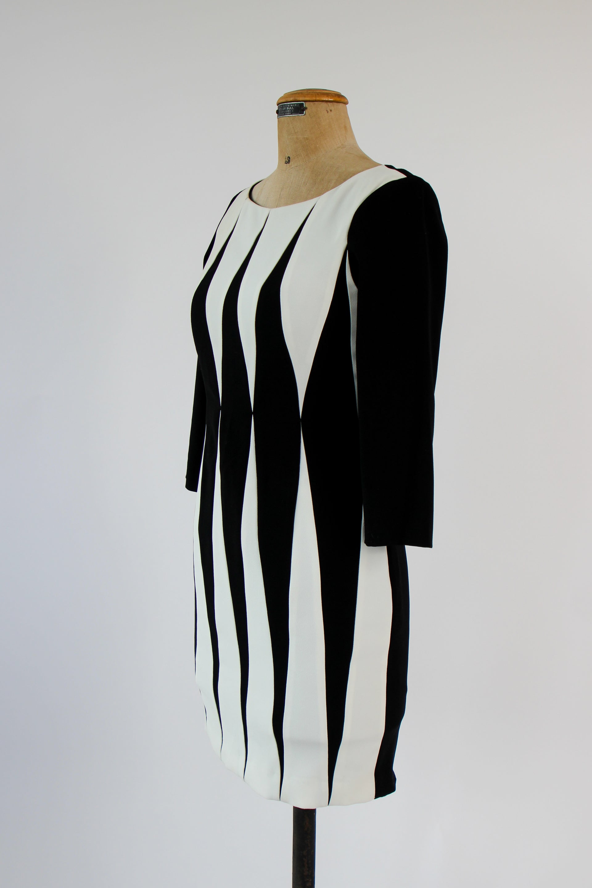 Y2K Vintage in Black and White Harlequin Pattern // Size XS S