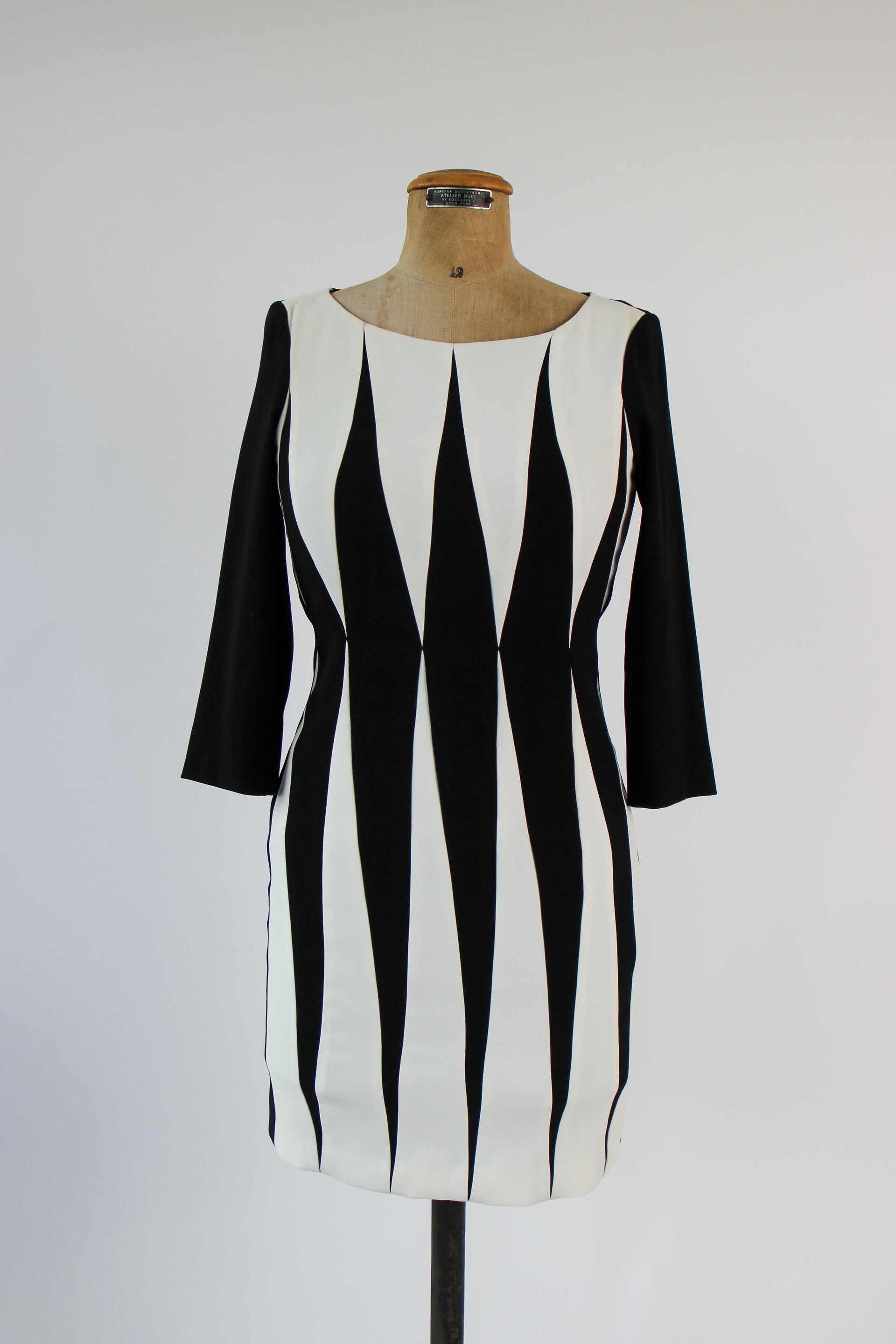 Y2K Vintage in Black and White Harlequin Pattern // Size XS S