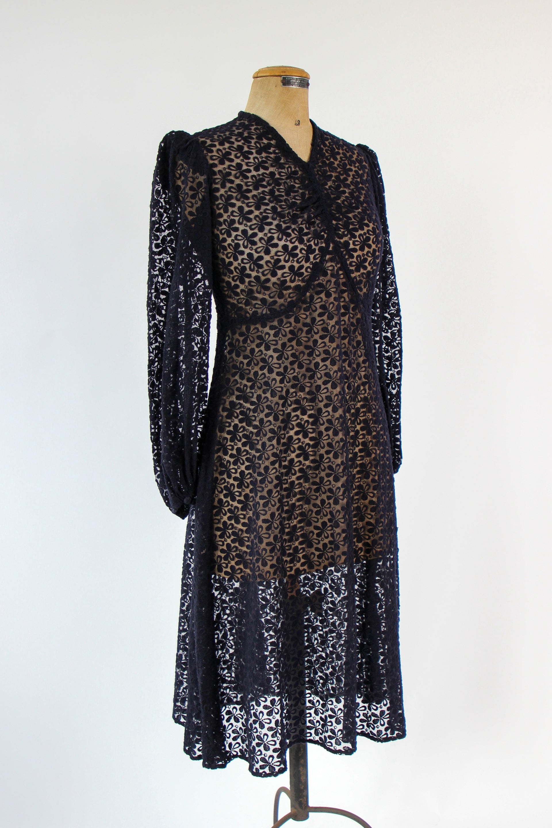 1940s Vintage Navy Blue Lace Dress // Size S/M
