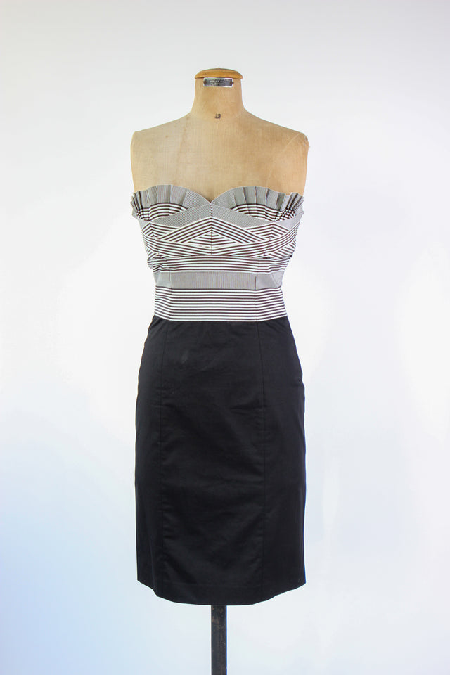 Vintage Gianfranco Ferré Strapless Cocktail Dress // Size S