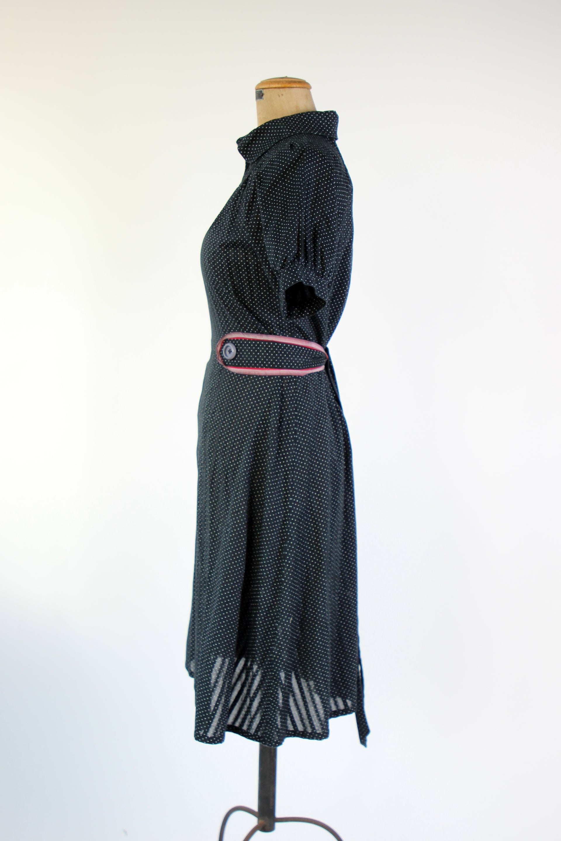 Y2K Vintage Baum und Pferdgarten Black Cotton Dress // Size L