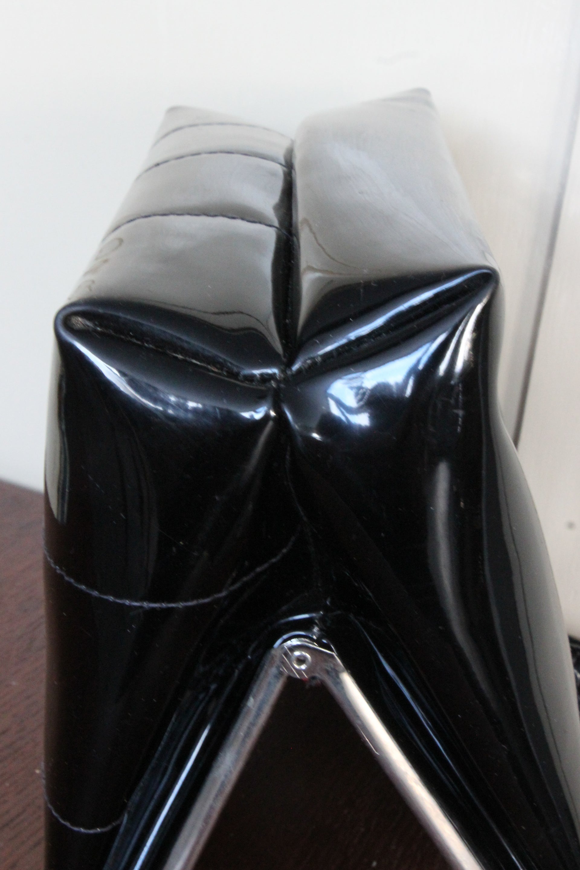 1960s Vintage Black Vinyl Top Handle Bag/Purse with Silver Closure