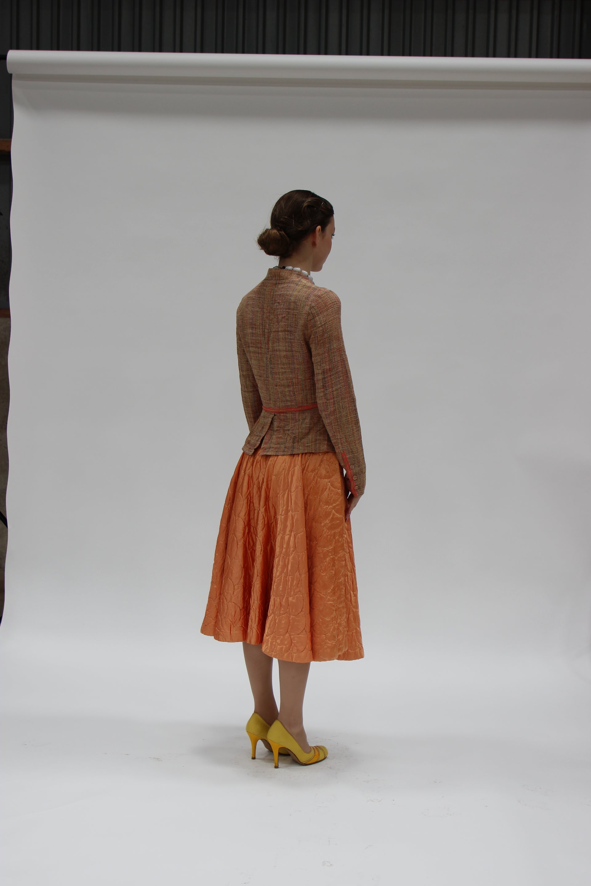 S16 NYE FOTO 1950s Vintage Copper Quilted Circle Skirt//Size S